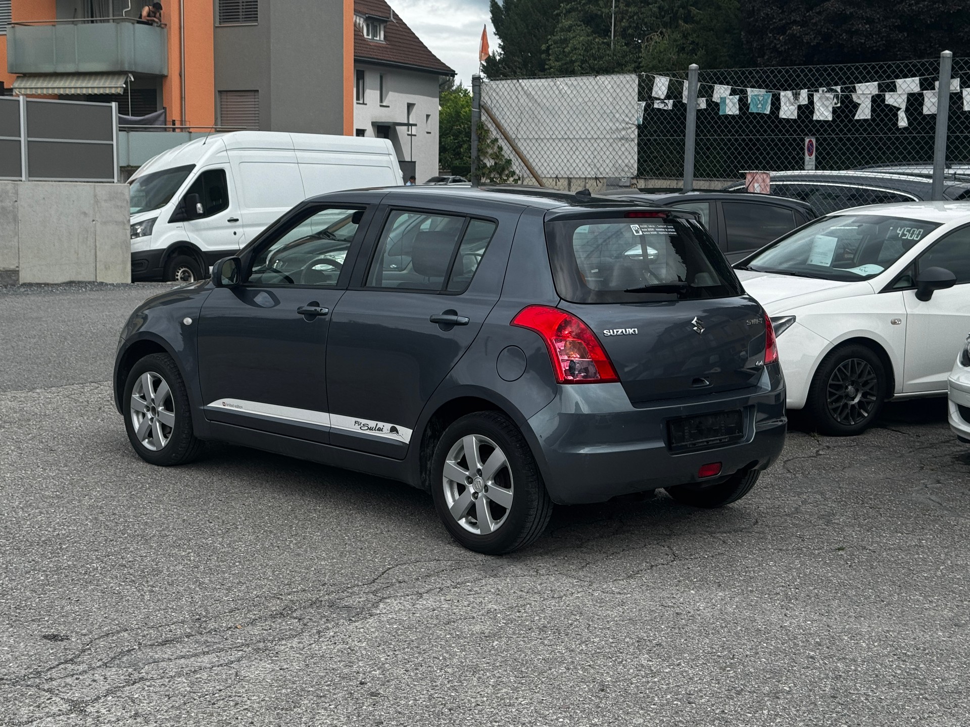 SUZUKI Swift 1.3i 16V GL Top Piz Sulai LE 4x4-image-15