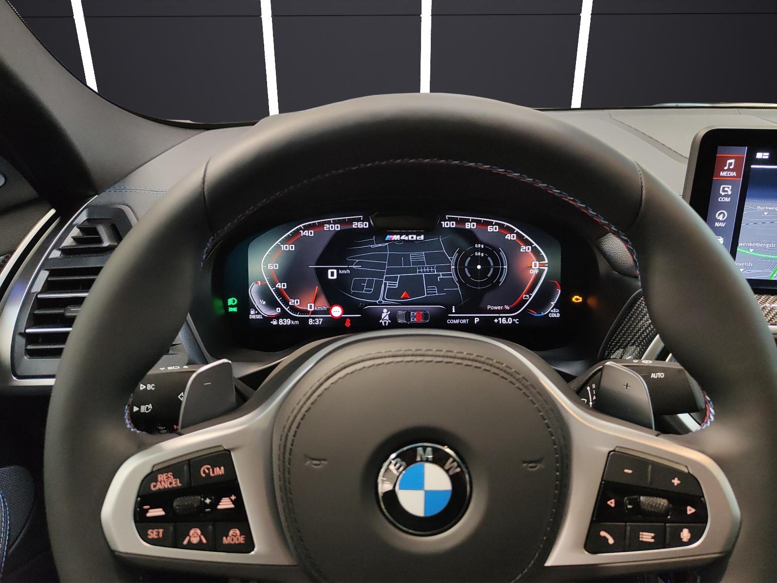BMW X4 M40d-image-13
