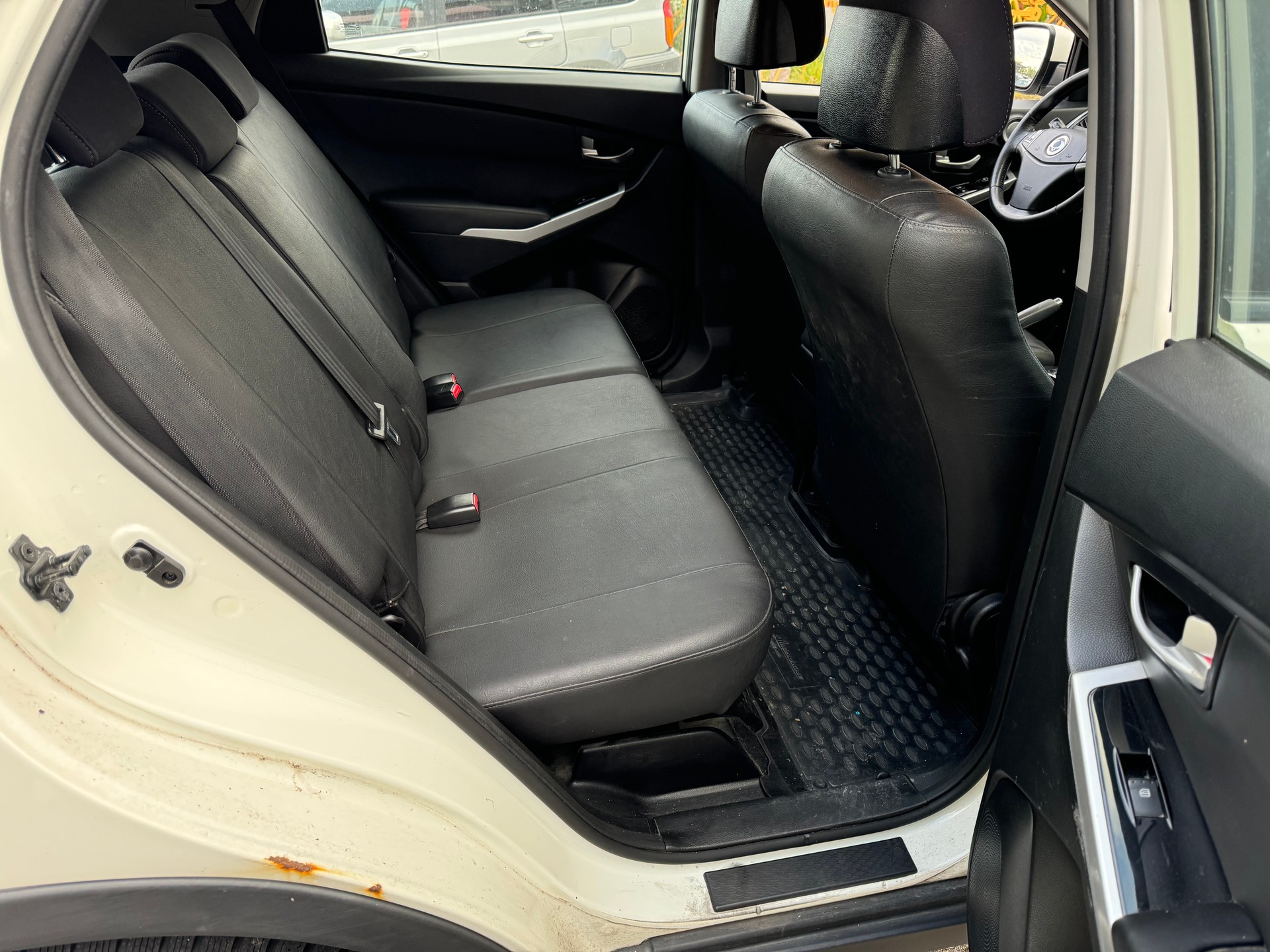 KGM-SsangYong Korando 2.0 e-XDI Sapphire 4WD-image-7