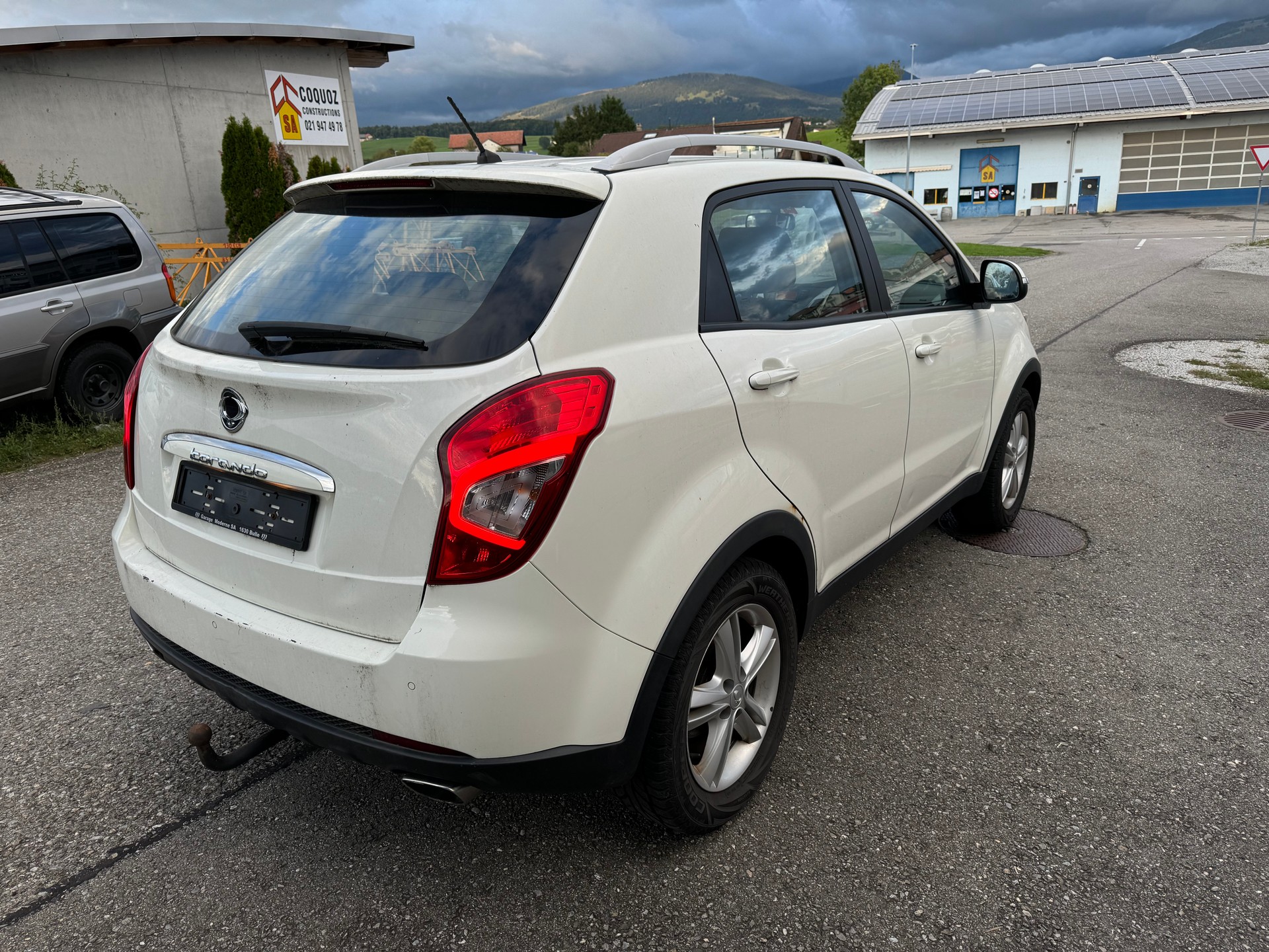 KGM-SsangYong Korando 2.0 e-XDI Sapphire 4WD-image-3