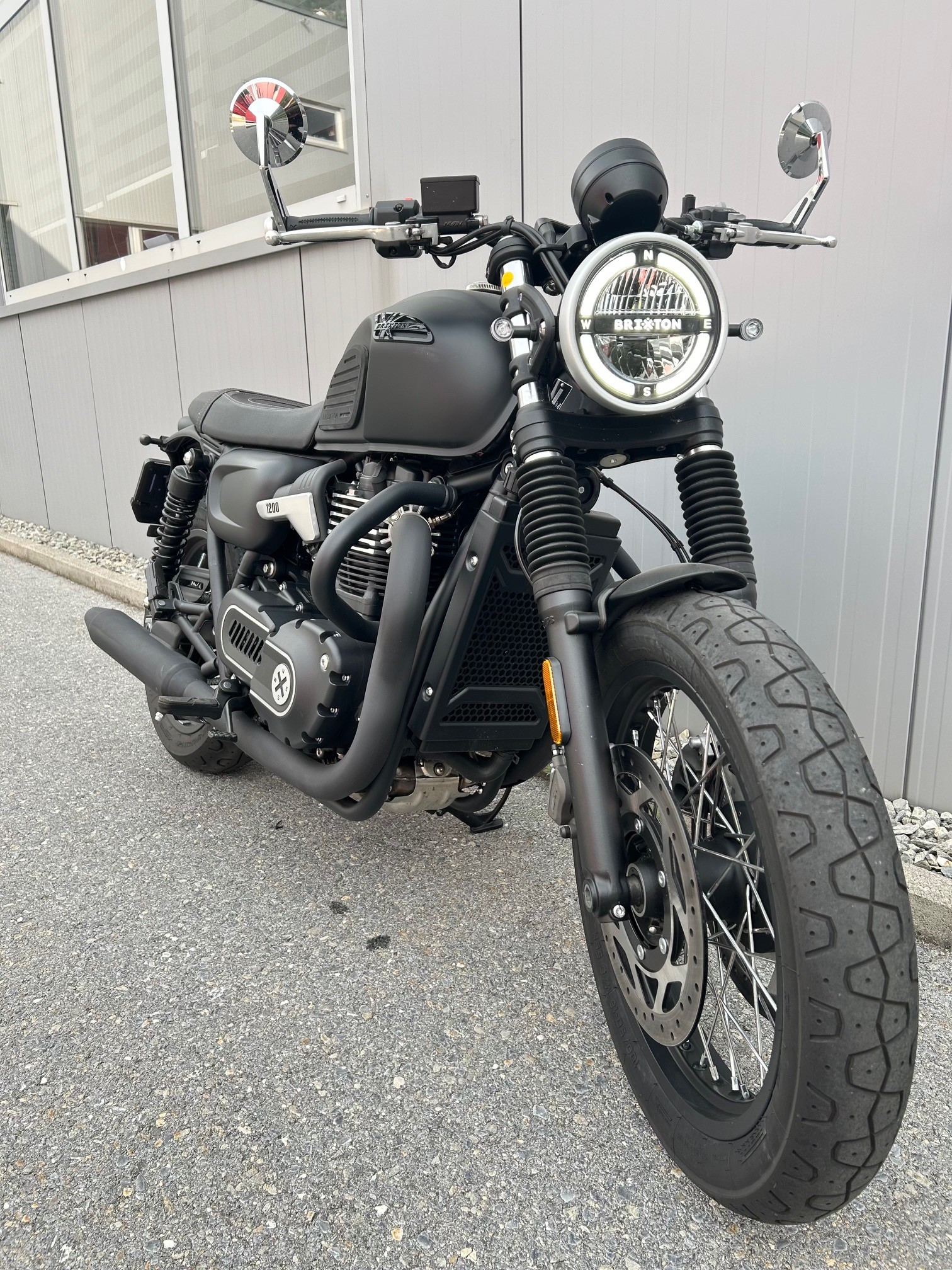 BRIXTON Cromwell 1200-showroom-element-3
