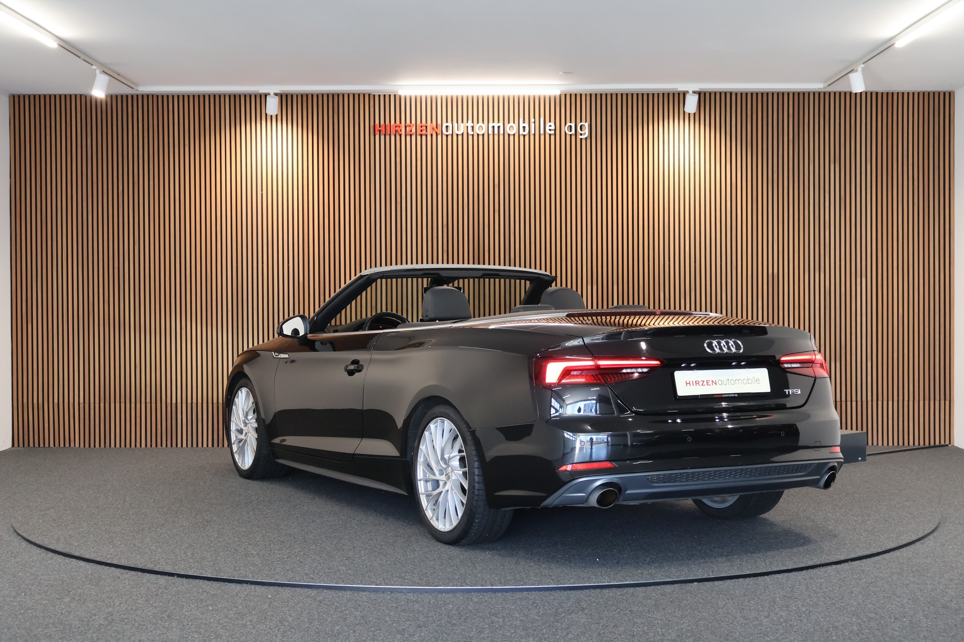 AUDI A5 Cabriolet 2.0 TFSI quattro S-tronic-image-4