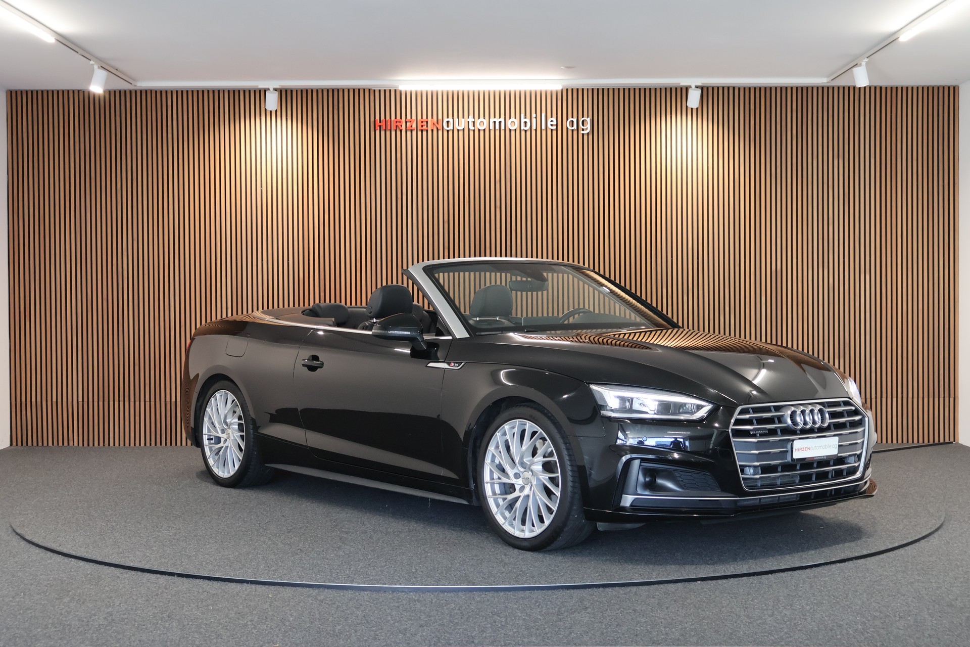 AUDI A5 Cabriolet 2.0 TFSI quattro S-tronic-image-9