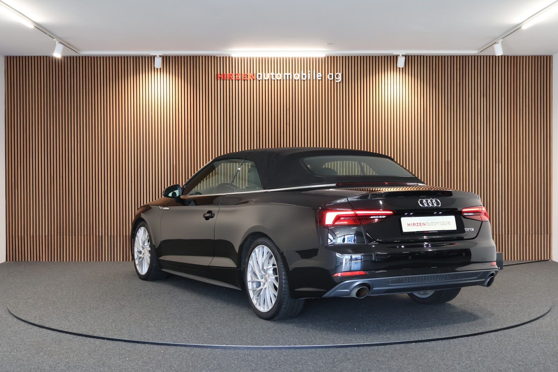 AUDI A5 Cabriolet 2.0 TFSI quattro S-tronic-image-5