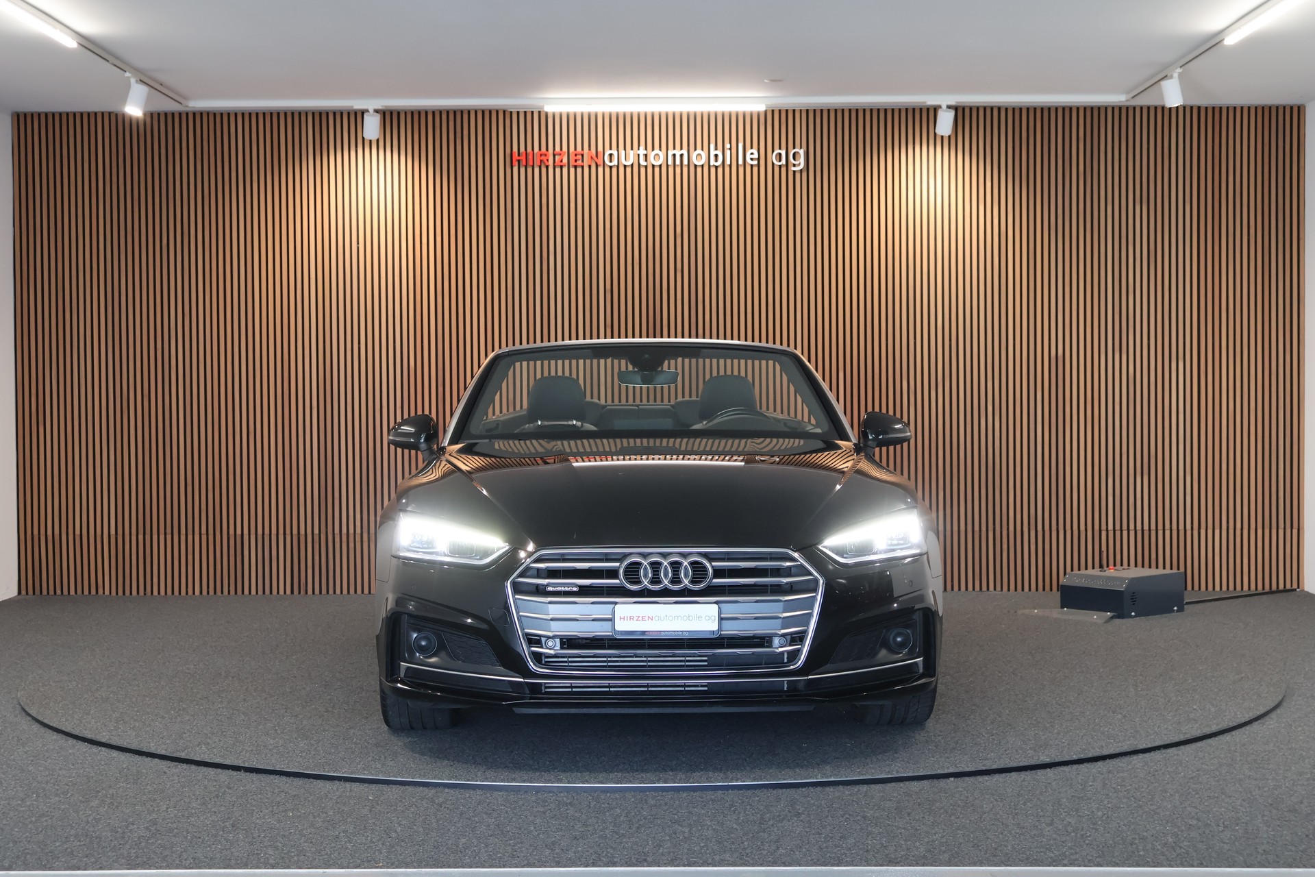AUDI A5 Cabriolet 2.0 TFSI quattro S-tronic-image-31