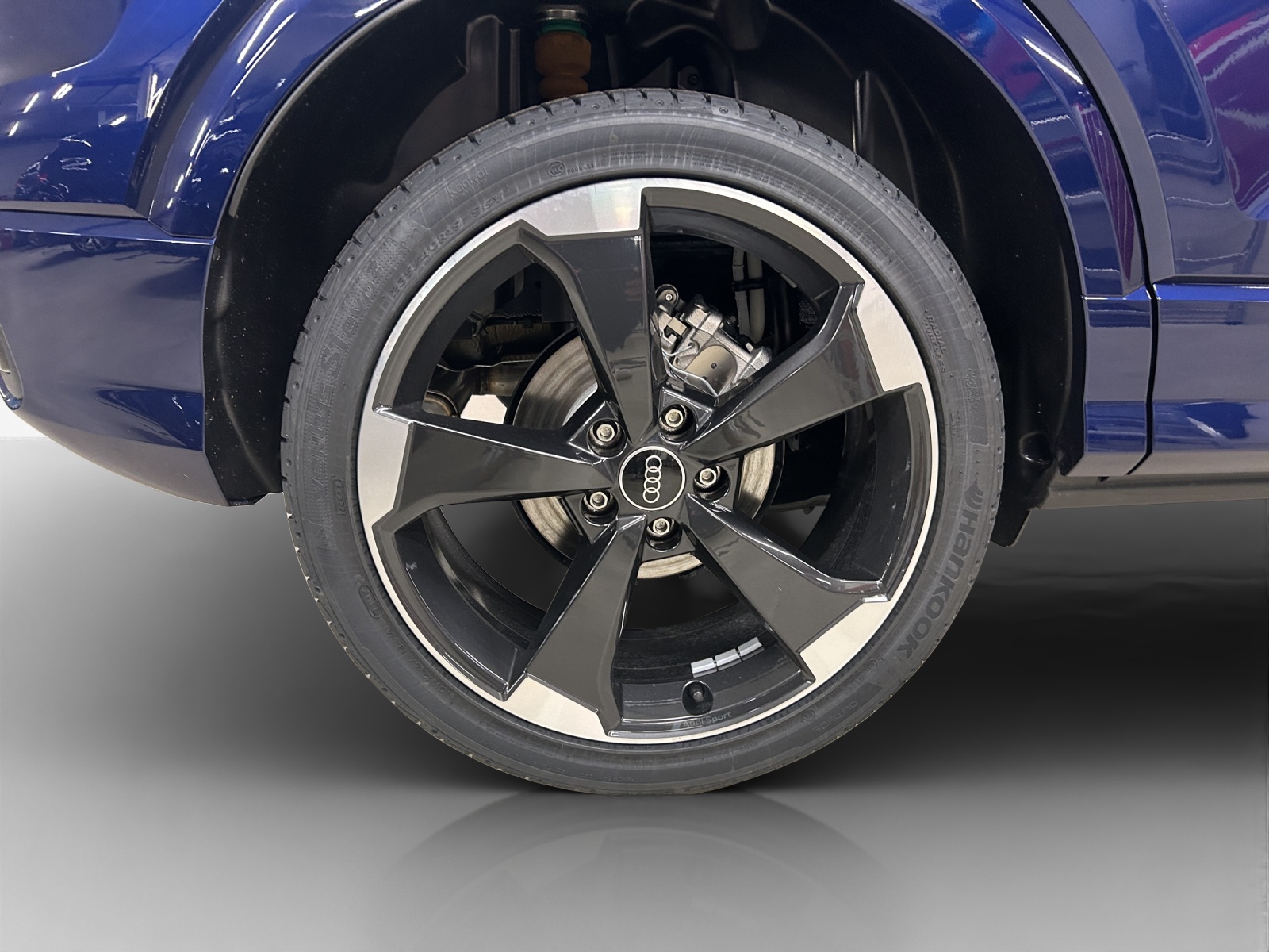 AUDI Q2 35 TFSI S line S-tronic-image-13