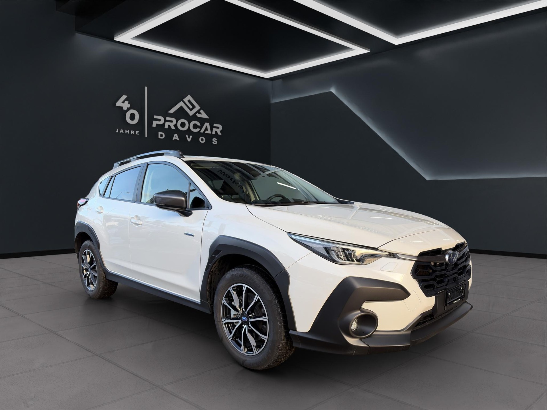 SUBARU Crosstrek 2.0i e-Boxer Swiss Plus-image-0