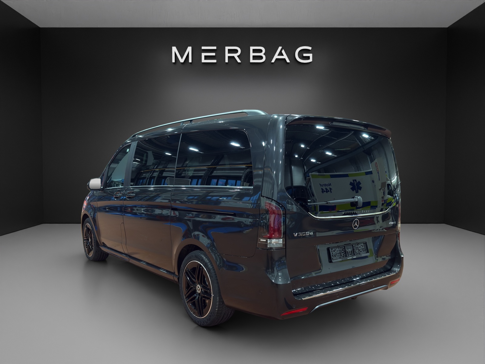 MERCEDES-BENZ V 300 d lang Swiss Edition 9G-Tronic-image-3