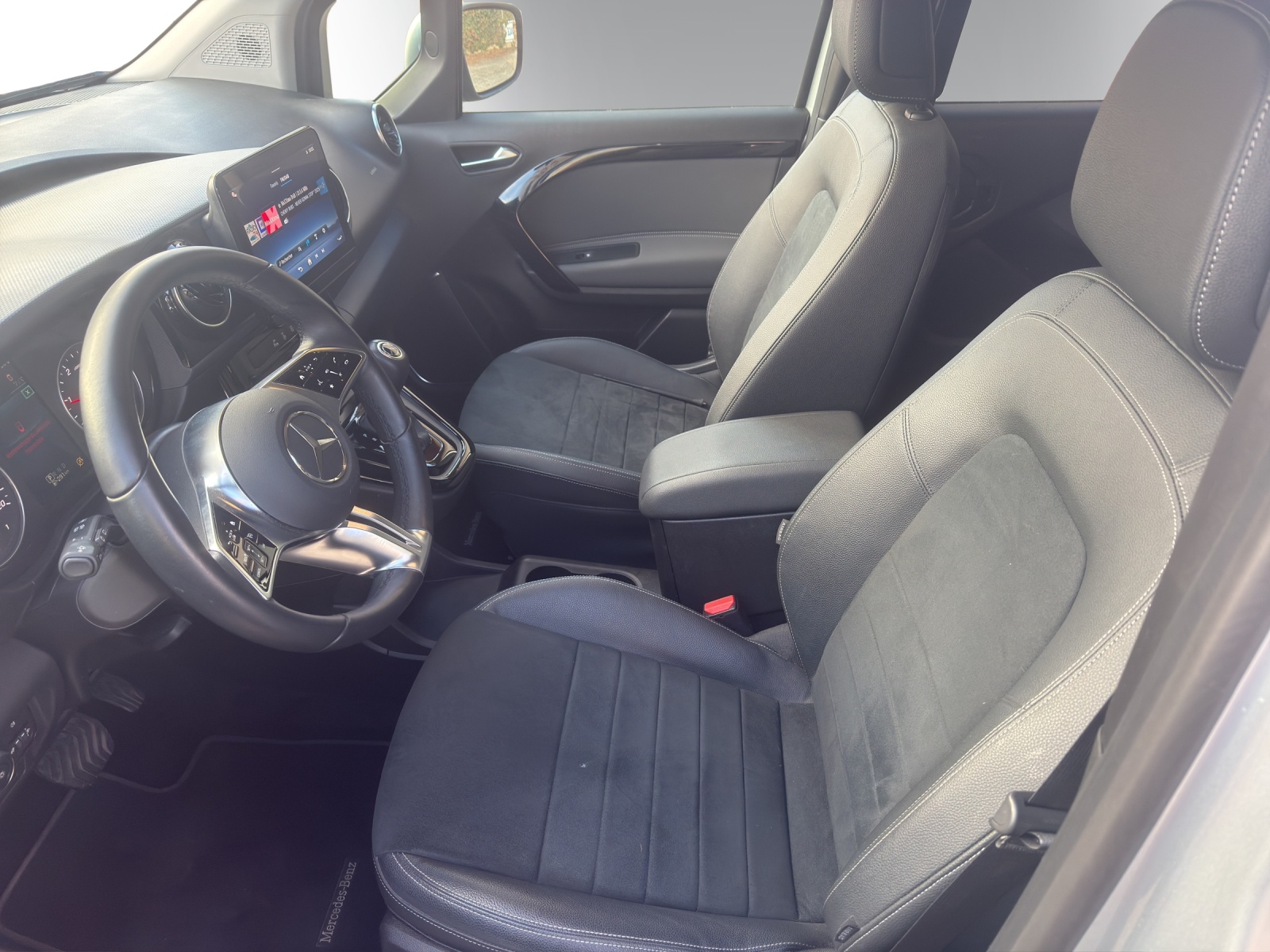 MERCEDES-BENZ T-Klasse 180D Progress A-image-4