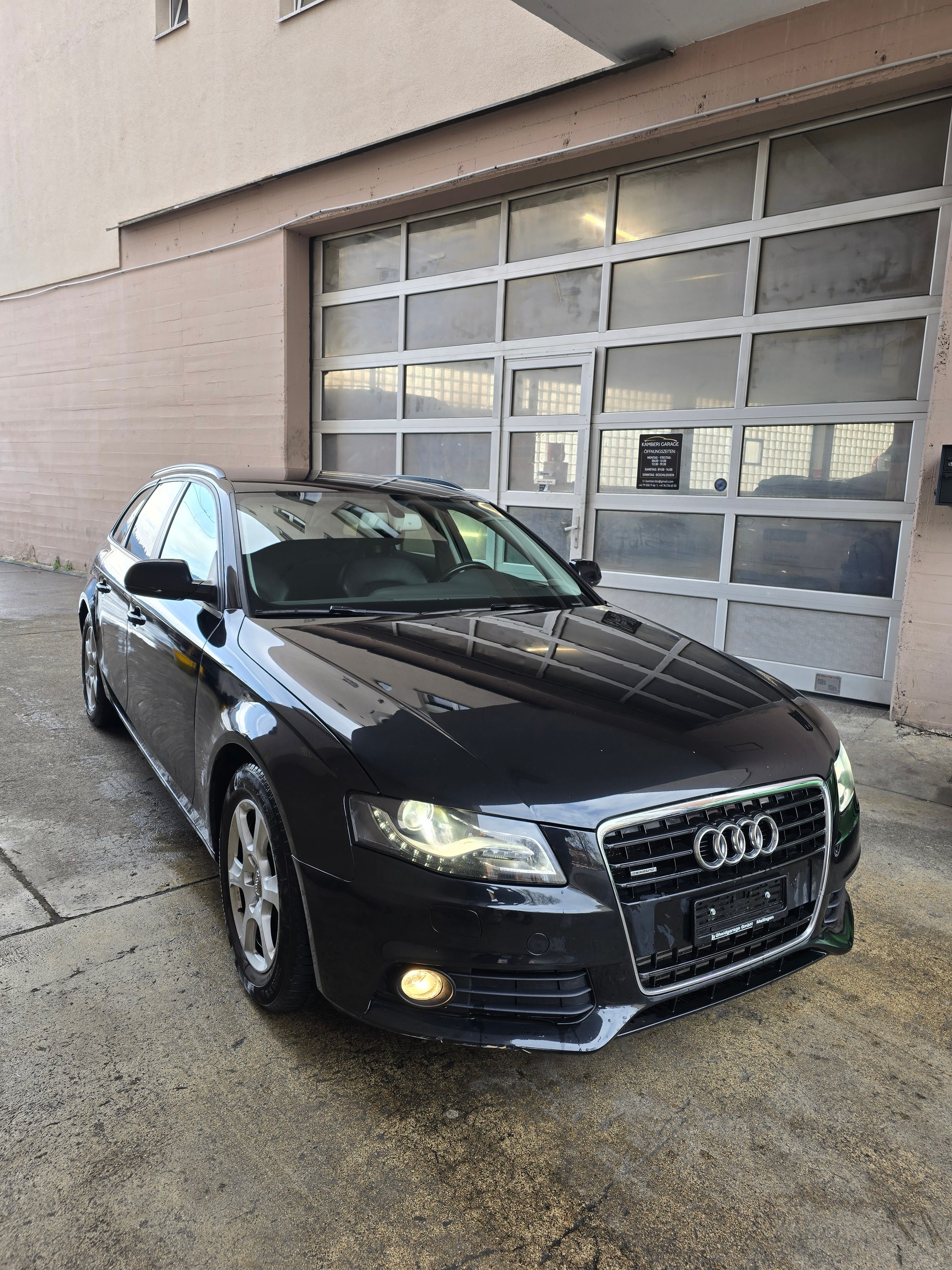 AUDI A4 Avant 3.0 TDI add Blue quattro tiptronic-image-2