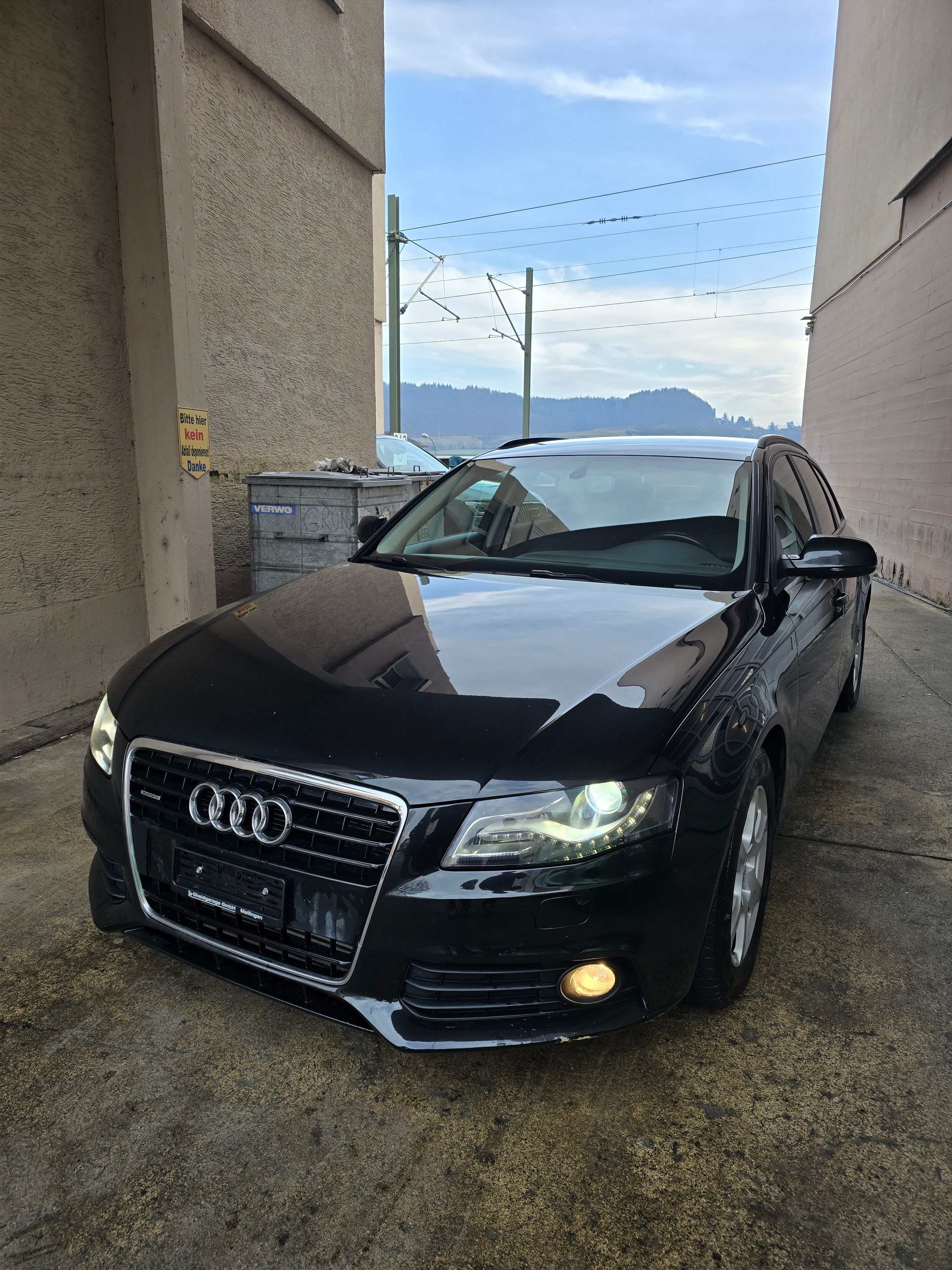 Car photo