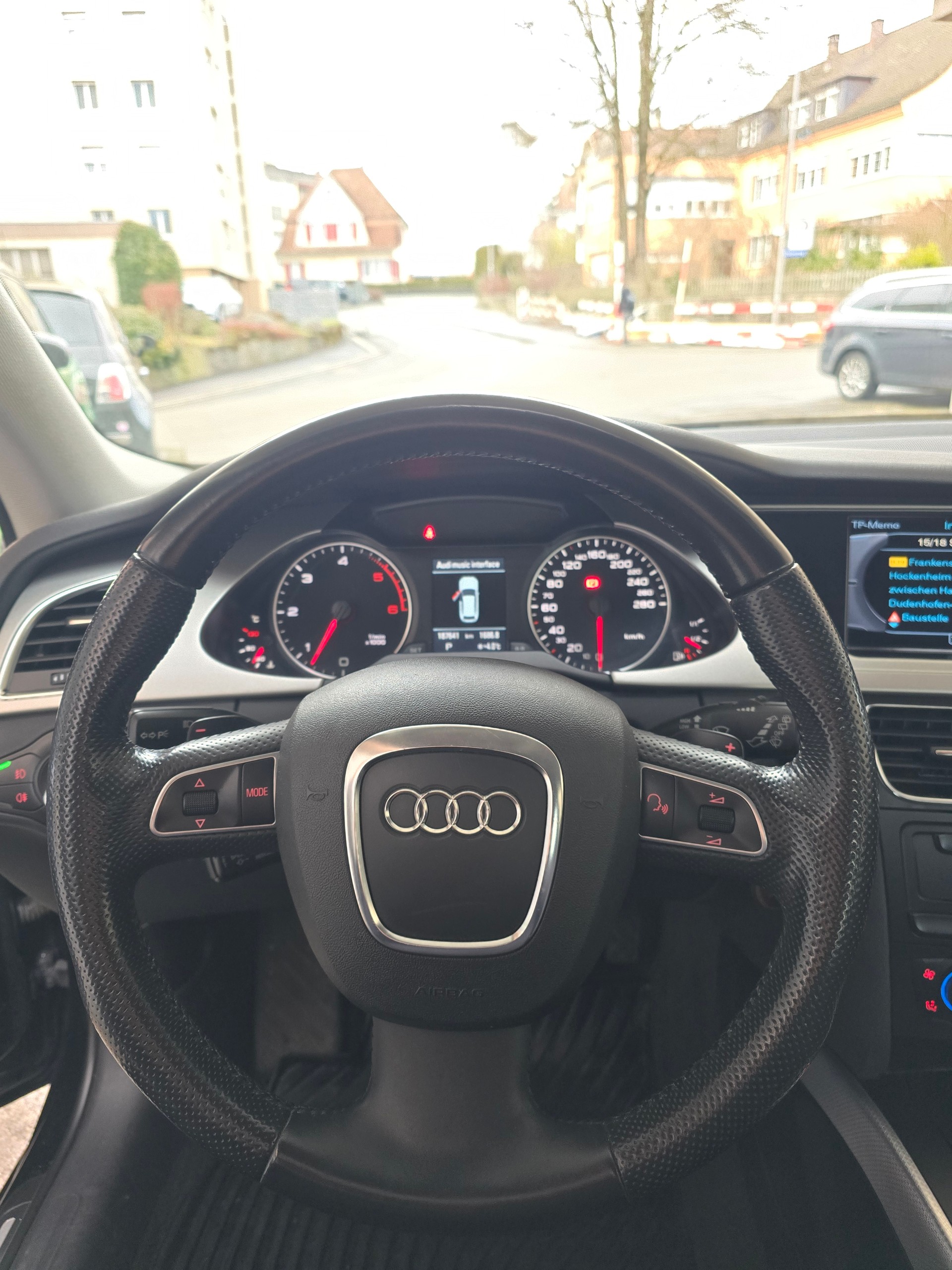 AUDI A4 Avant 3.0 TDI add Blue quattro tiptronic-image-8