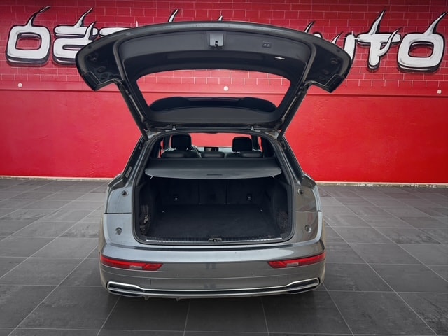 AUDI Q5 2.0 TFSI sport quattro S-tronic-image-24