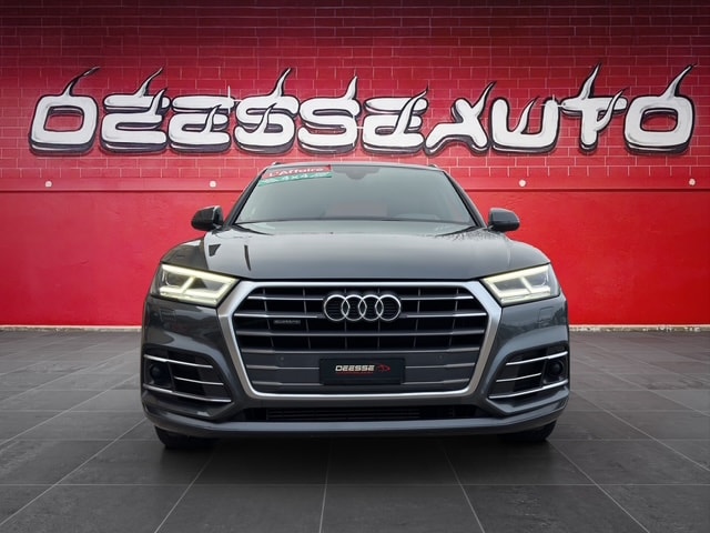 AUDI Q5 2.0 TFSI sport quattro S-tronic-image-2