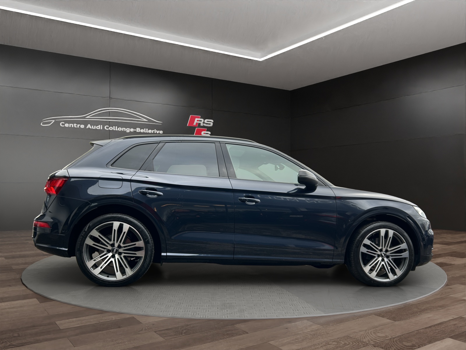 AUDI SQ5 TDI quattro tiptronic-image-6