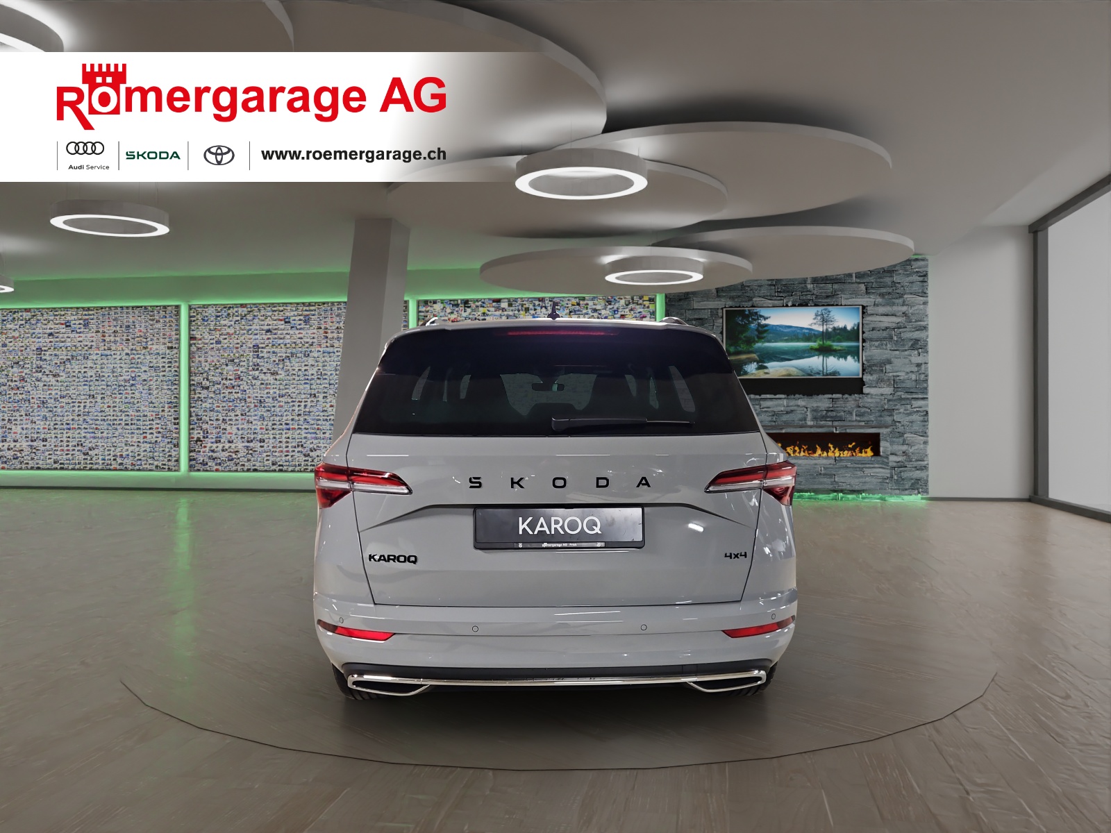 SKODA Karoq 2.0 TSI SportLine 4x4 DSG-image-2