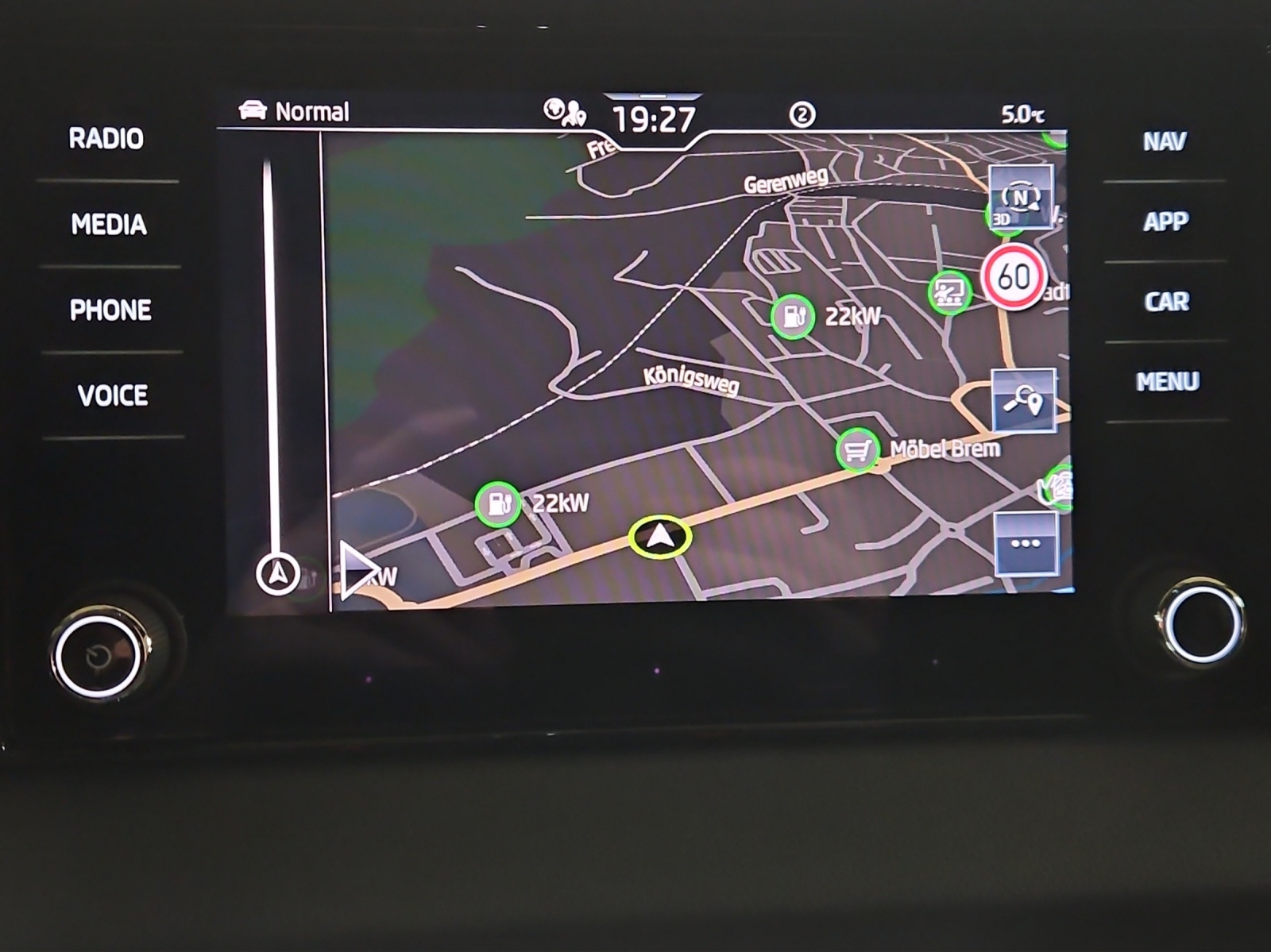 SKODA Karoq 2.0 TSI SportLine 4x4 DSG-image-13