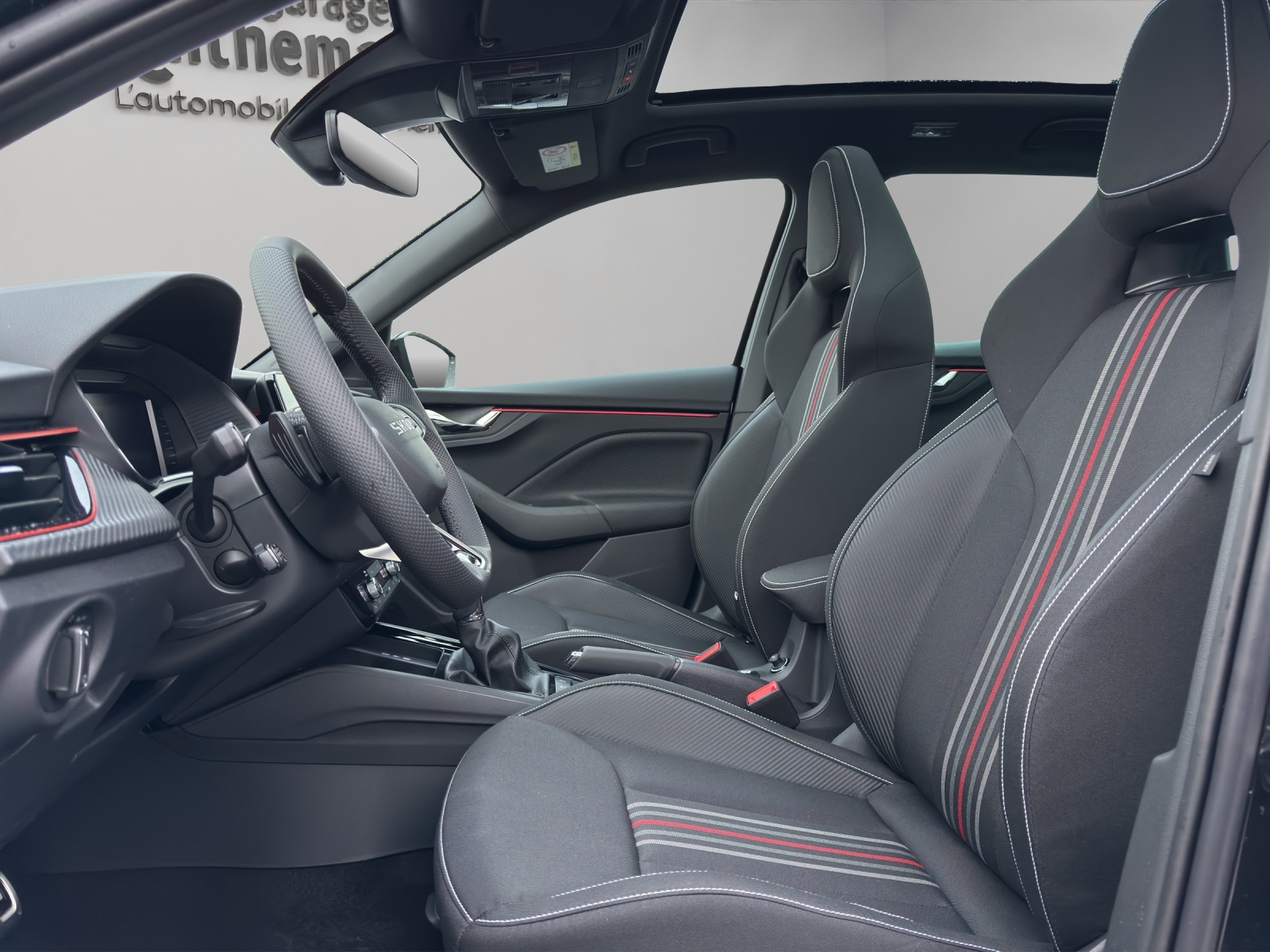SKODA Kamiq 1.5 TSI Monte Carlo DSG-image-8