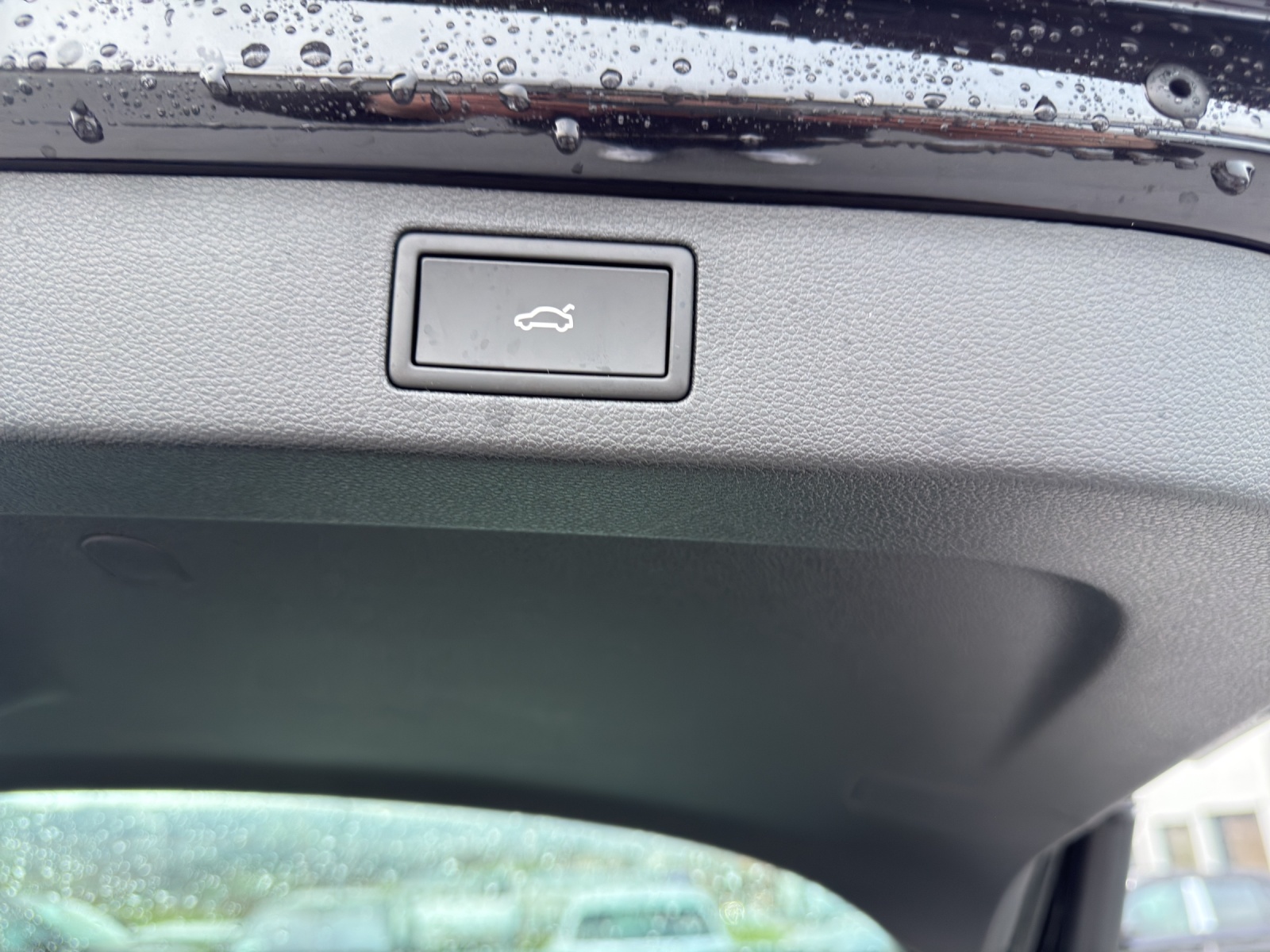 SKODA Kamiq 1.5 TSI Monte Carlo DSG-image-14