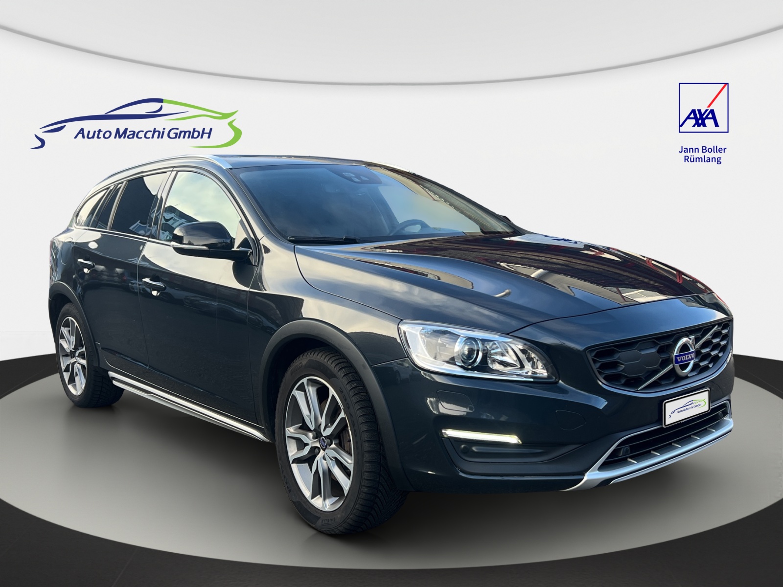 VOLVO V60 Cross Country D4 AWD Summum Geartronic-image-3