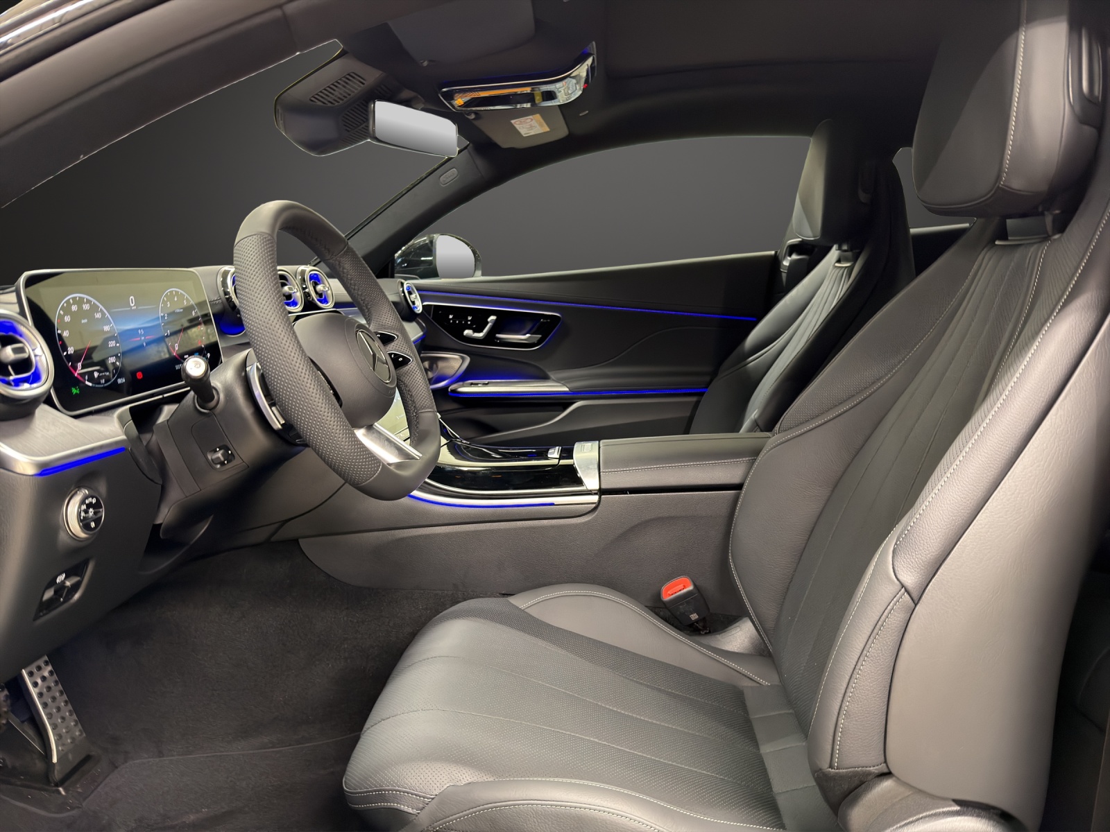MERCEDES-BENZ CLE 300 Coupé 4Matic 9G-Tronic-image-9