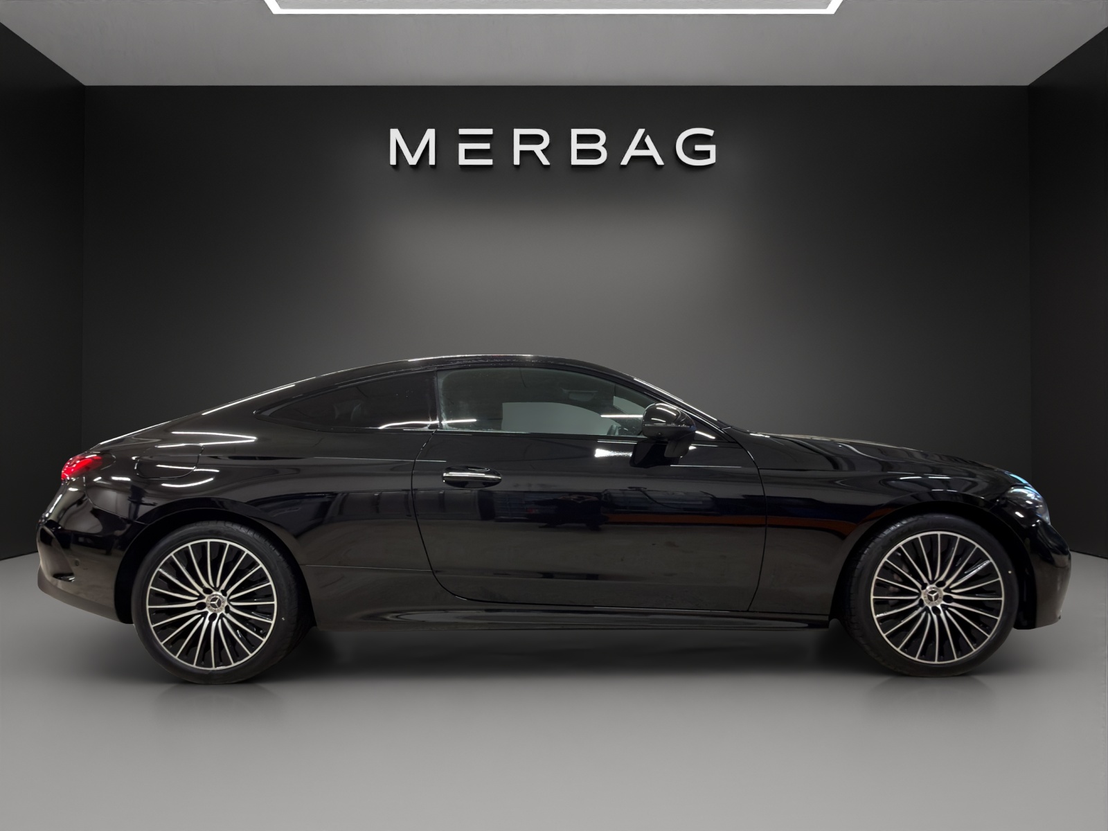 MERCEDES-BENZ CLE 300 Coupé 4Matic 9G-Tronic-image-1