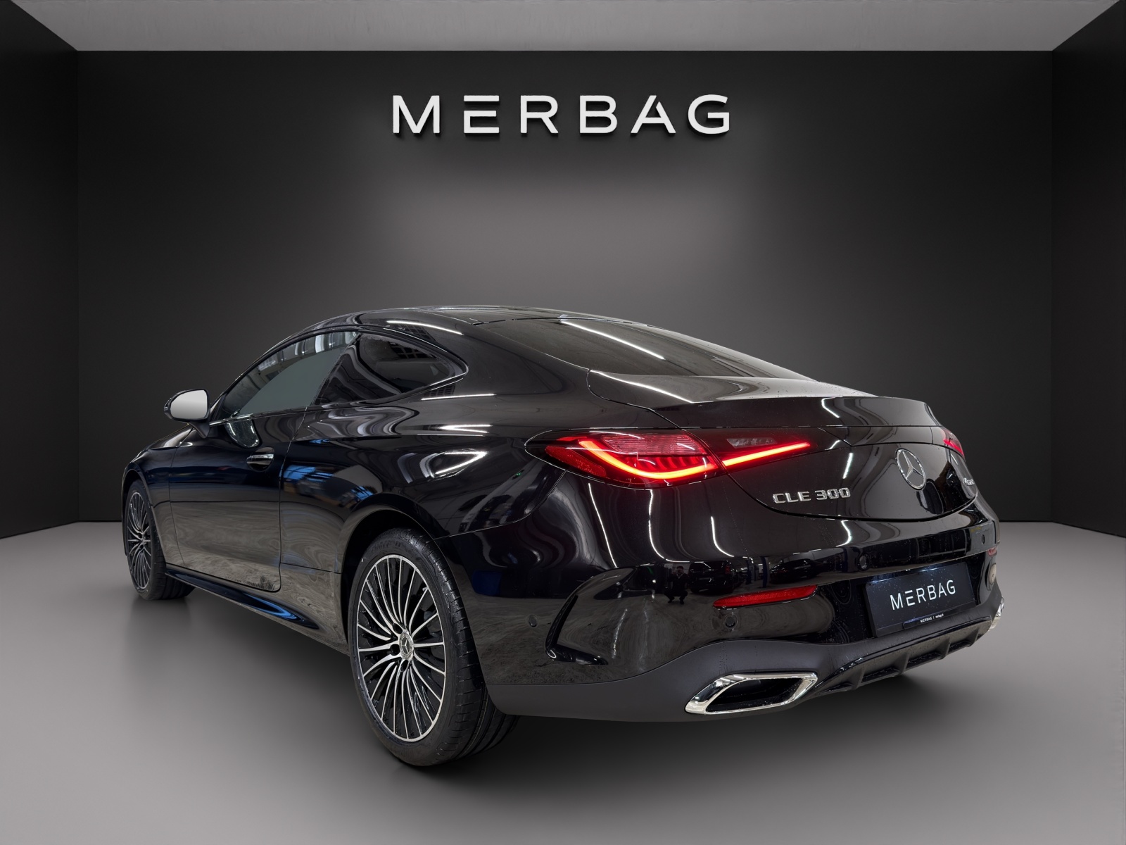 MERCEDES-BENZ CLE 300 Coupé 4Matic 9G-Tronic-image-4
