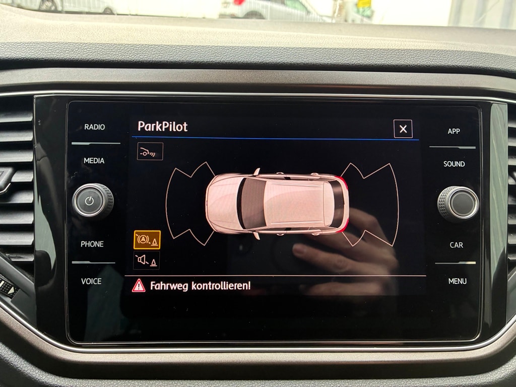 VW T-Roc 1.5 TSI EVO Advance-image-9