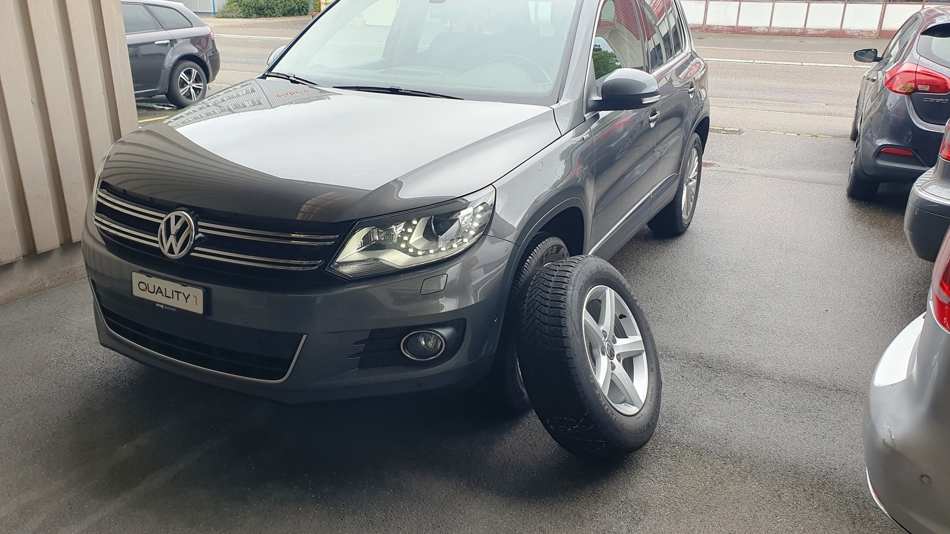 VW Tiguan 2.0 TSI Cup 4Motion DSG-image-3
