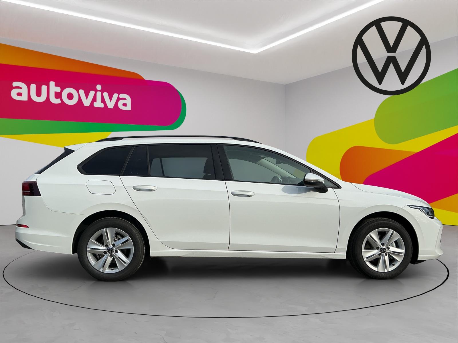 VW Golf Variant 1.5 eTSI mHEV Basis DSG-image-3