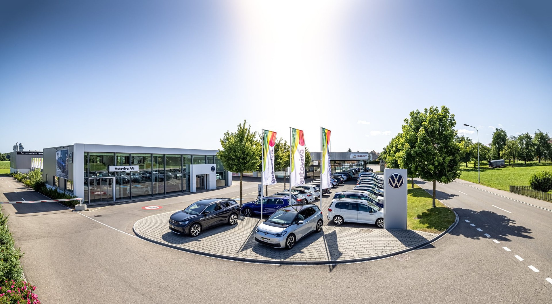 VW Golf Variant 1.5 eTSI mHEV Basis-image-12