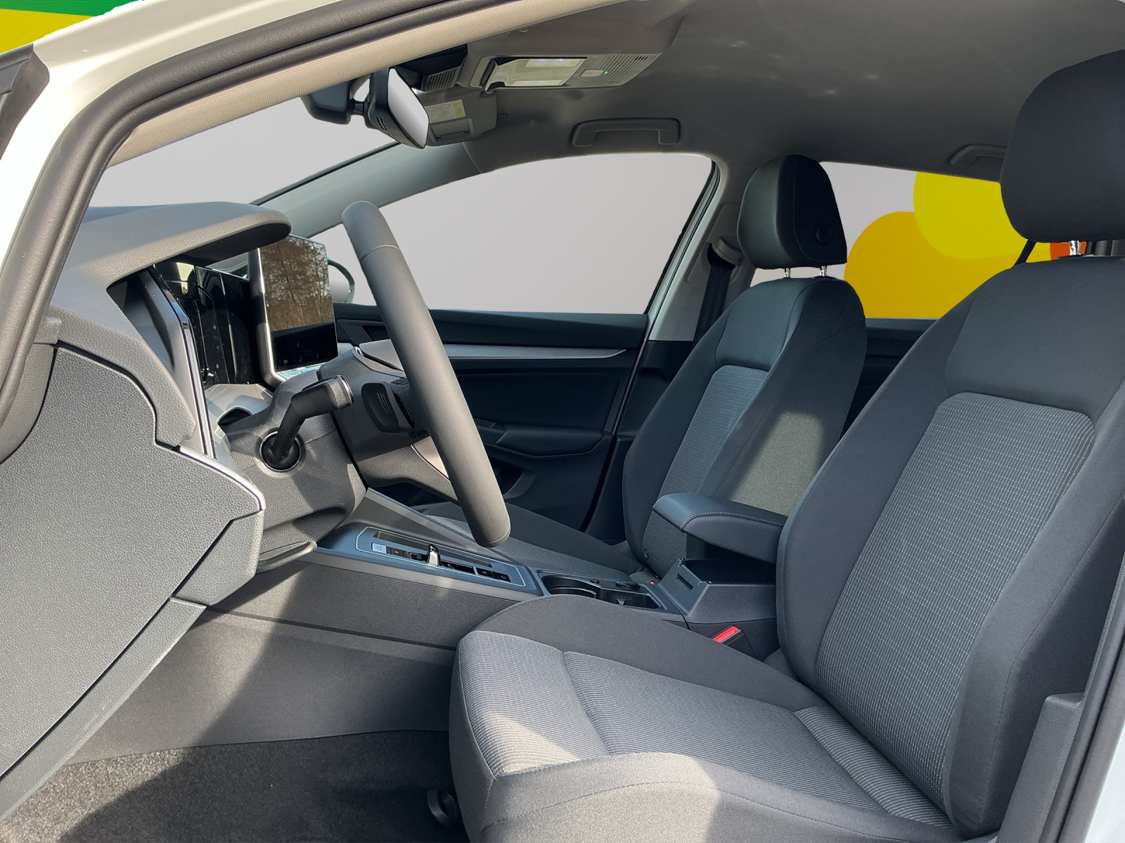 VW Golf Variant 1.5 eTSI mHEV Basis-image-4