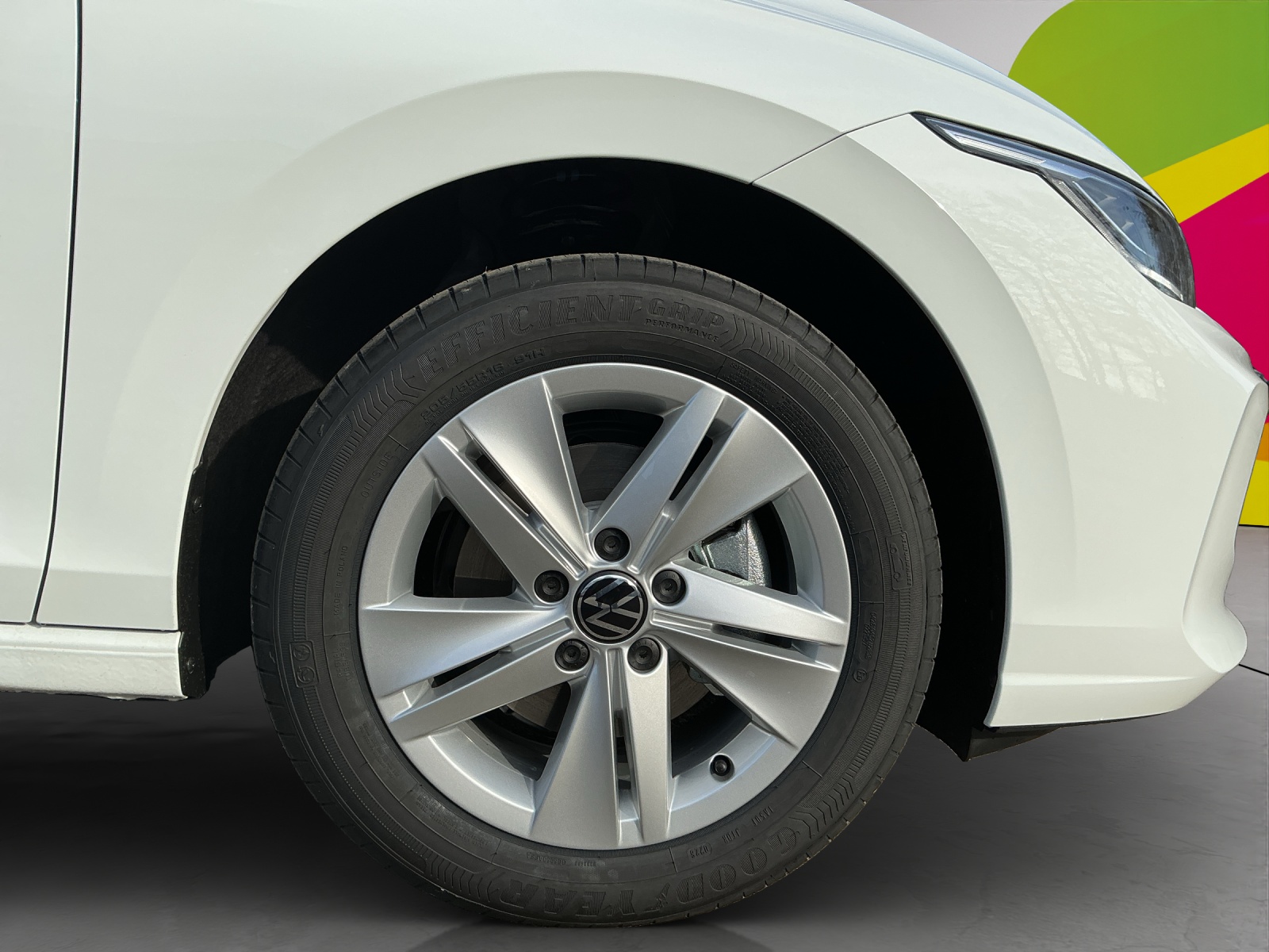 VW Golf Variant 1.5 eTSI mHEV Basis DSG-image-11