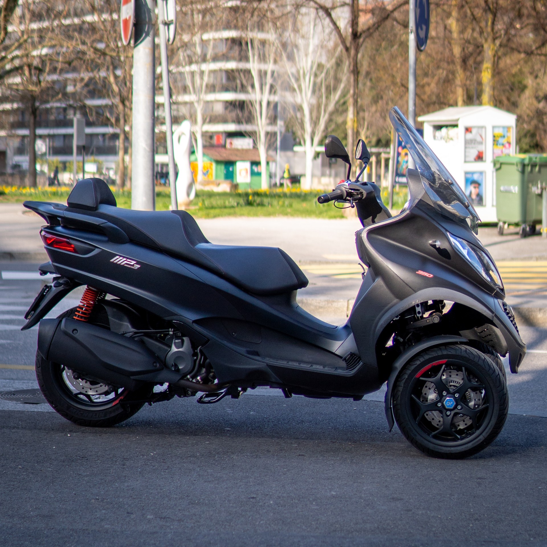 PIAGGIO MP3 Sport 350 i.e. ABS-image-1