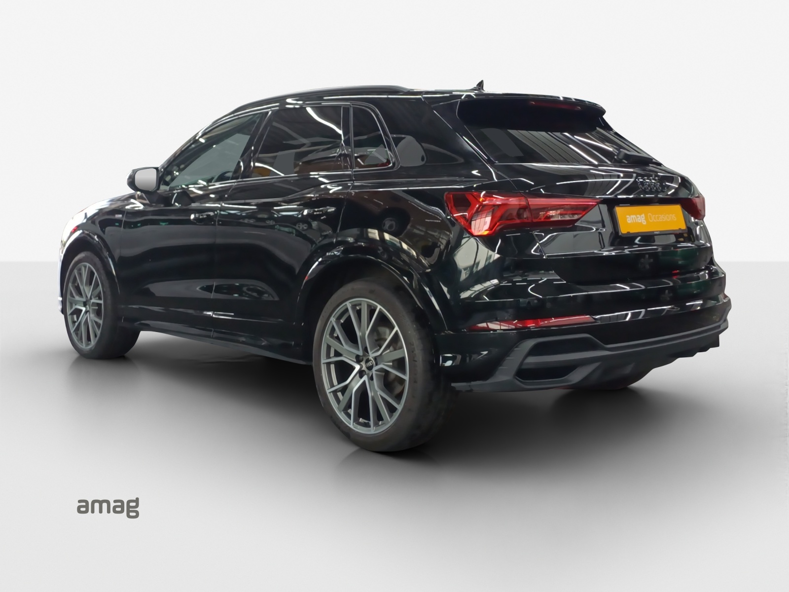 AUDI Q3 Sportback 35 TFSI S line Attraction S-tronic-image-2