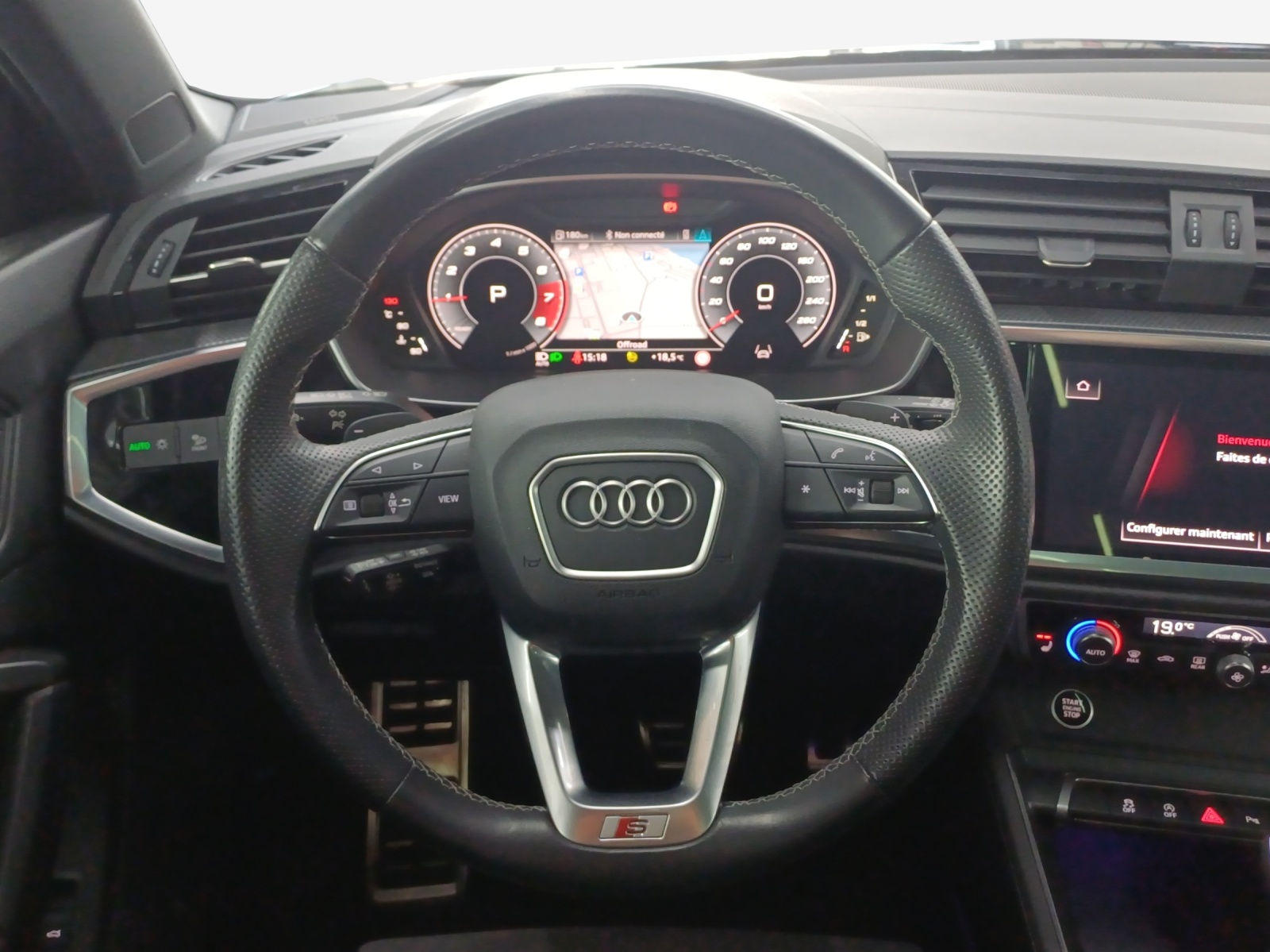 AUDI Q3 Sportback 35 TFSI S line Attraction S-tronic-image-9