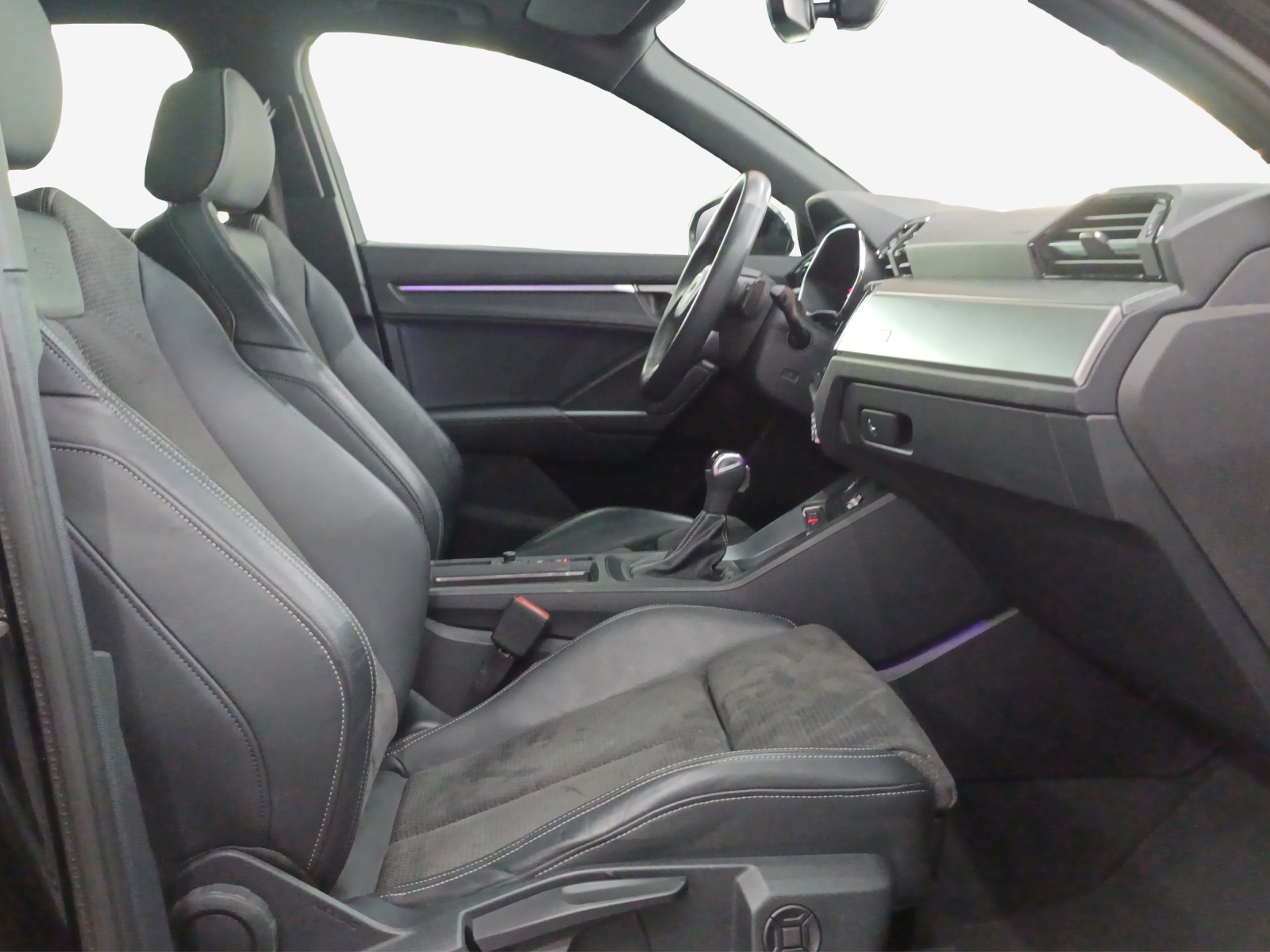 AUDI Q3 Sportback 35 TFSI S line Attraction S-tronic-image-14
