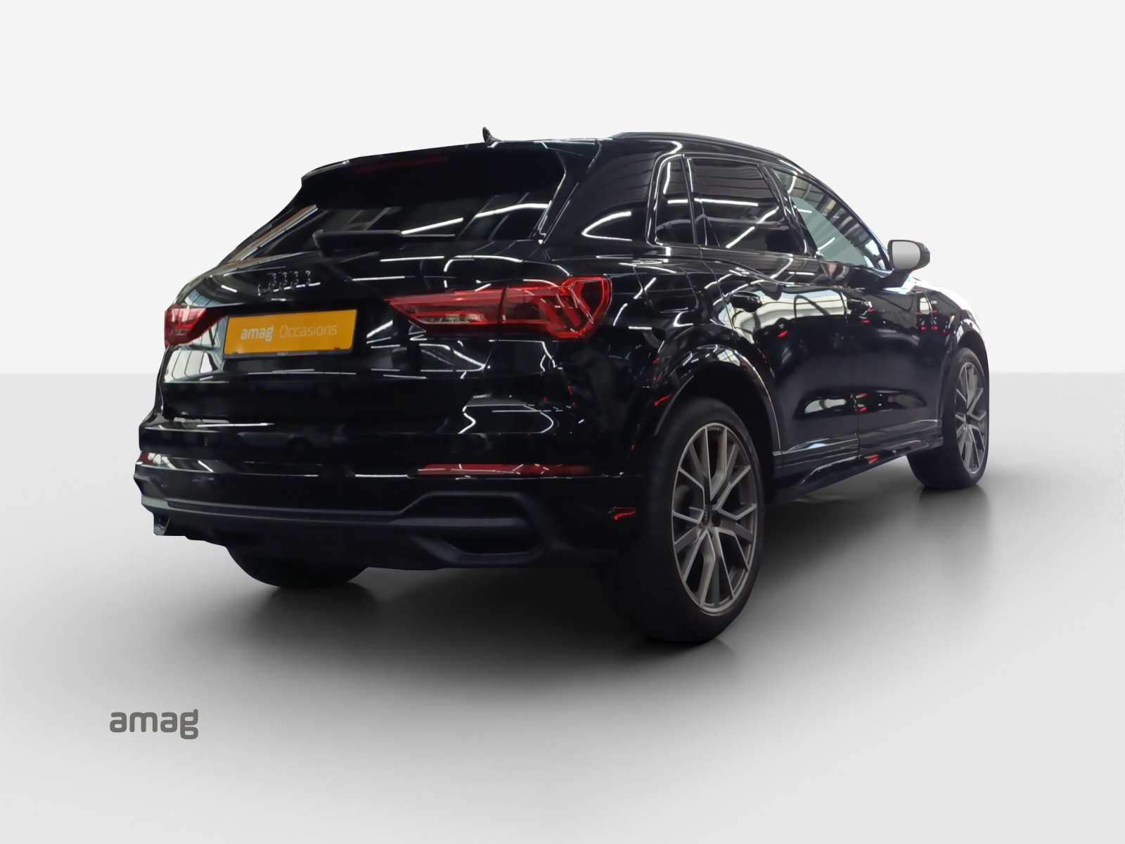 AUDI Q3 Sportback 35 TFSI S line Attraction S-tronic-image-4
