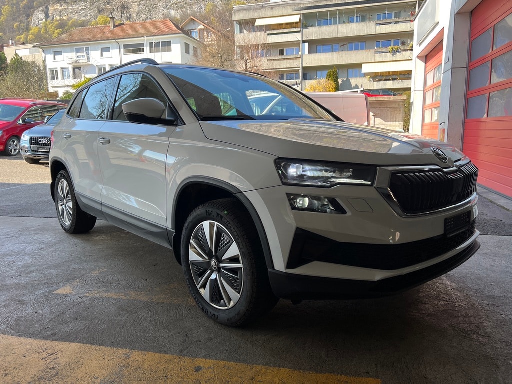 SKODA Karoq 2.0 TDI CR Ambition 4x4 DSG-image-6