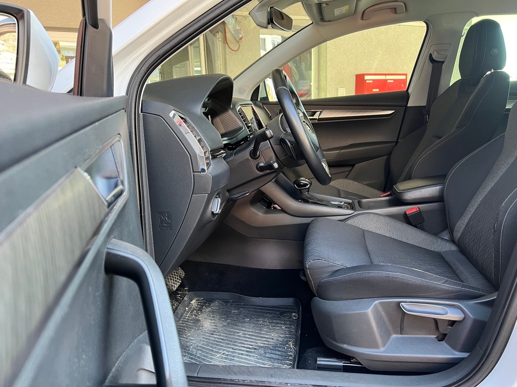 SKODA Karoq 2.0 TDI CR Ambition 4x4 DSG-image-7