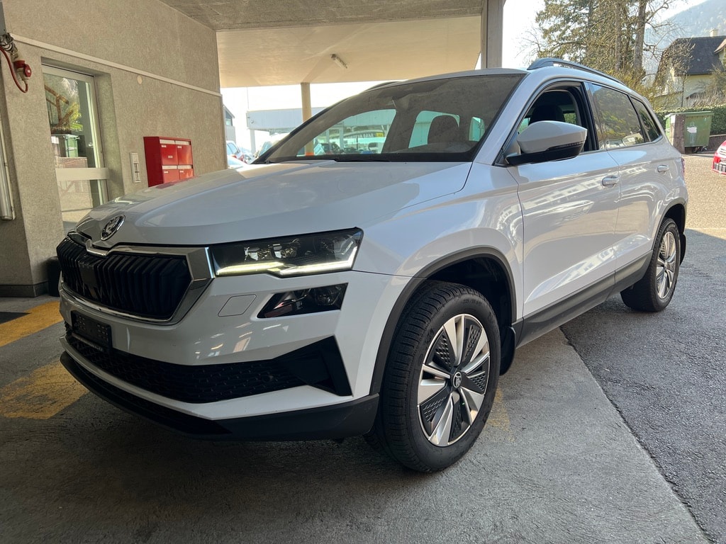 SKODA Karoq 2.0 TDI CR Ambition 4x4 DSG-image-0