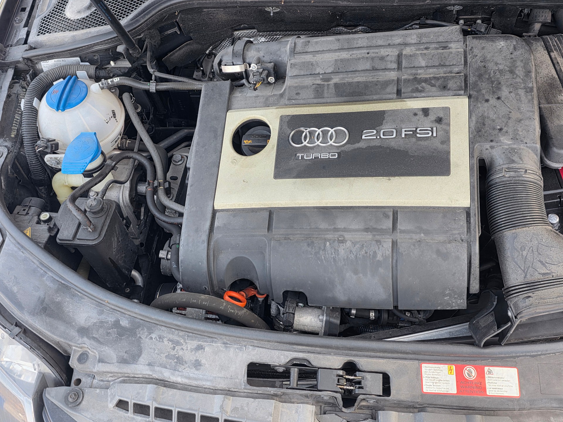 AUDI A3 Sportback 2.0 Turbo FSI Ambition quattro-image-9