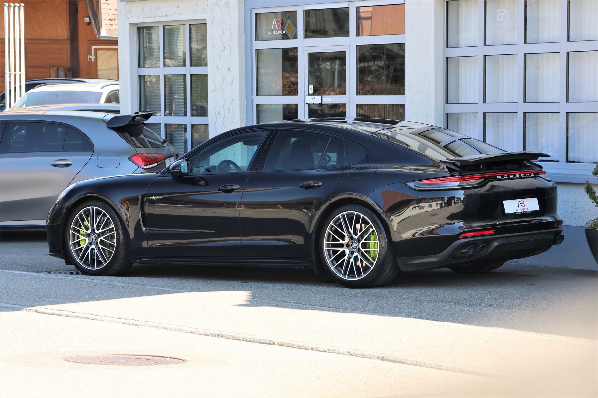 PORSCHE Panamera 4S E-Hybrid PDK (CH) „Approved bis 01/28“-image-3