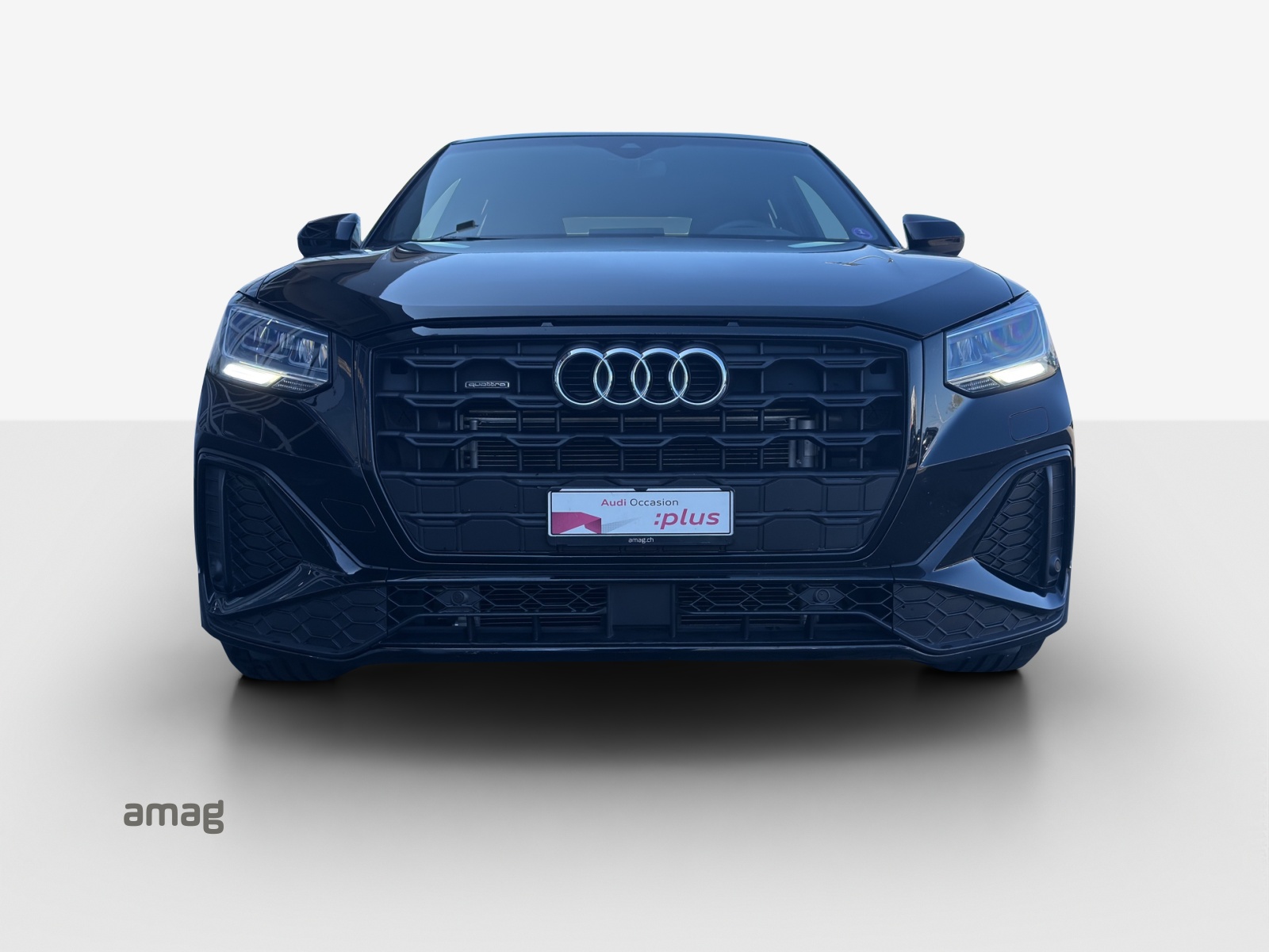 AUDI Q2 40 TFSI S line Attraction quattro S-tronic-image-6