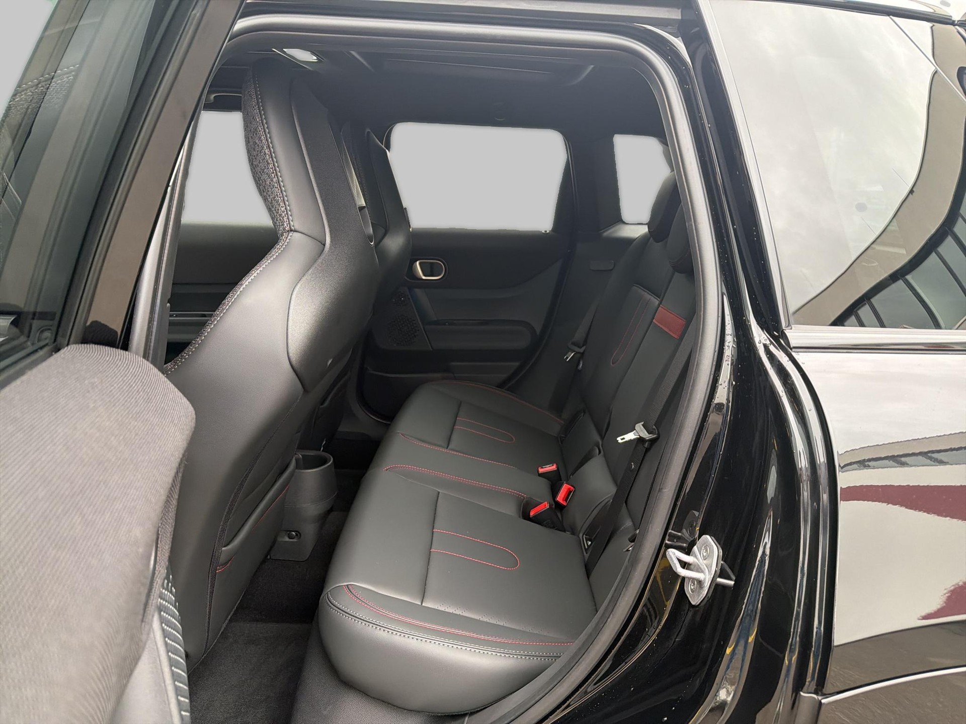 MINI Cooper 5 door S-image-16