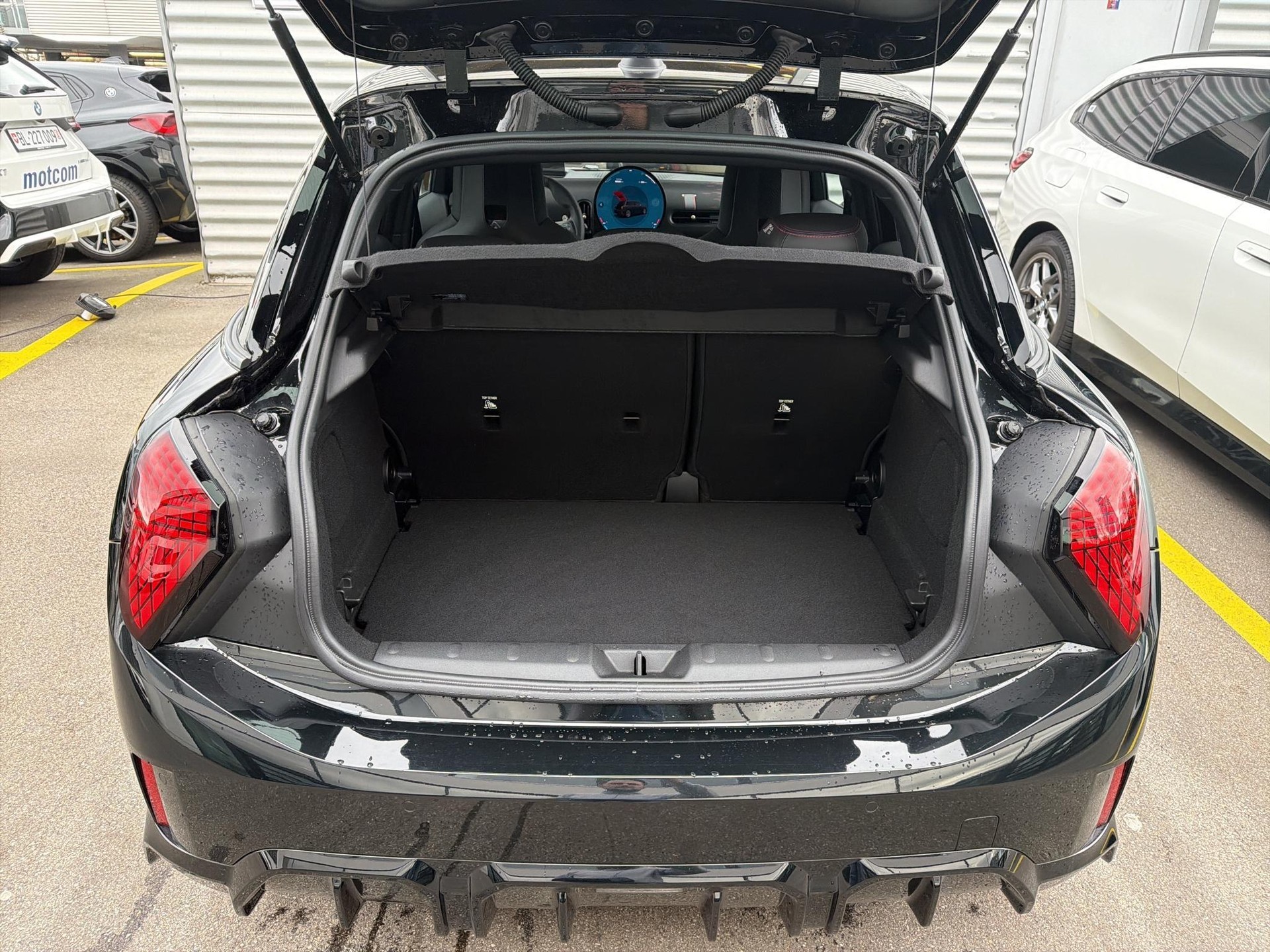 MINI Cooper 5 door S-image-15
