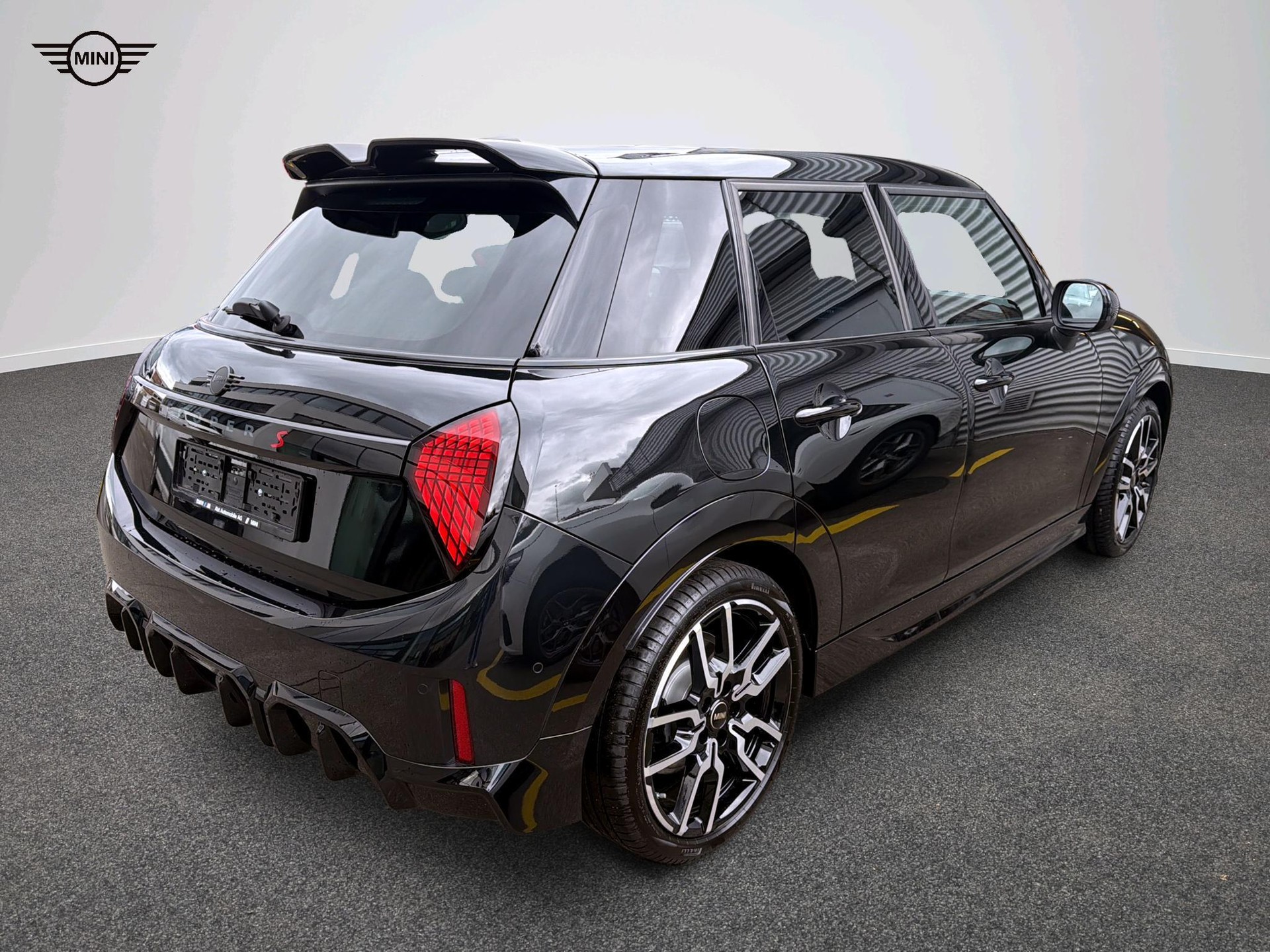 MINI Cooper 5 door S-image-4