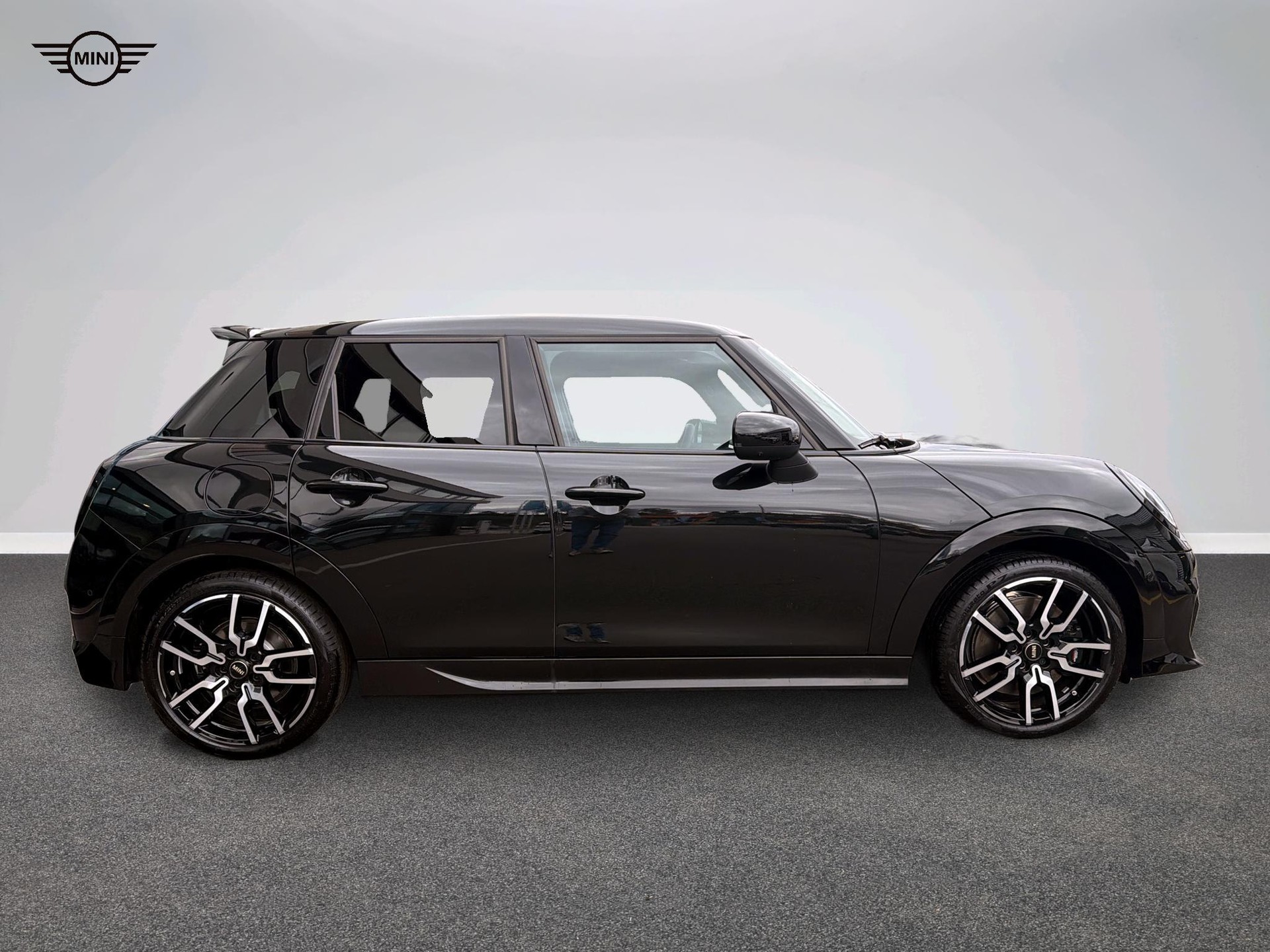 MINI Cooper 5 door S-image-1