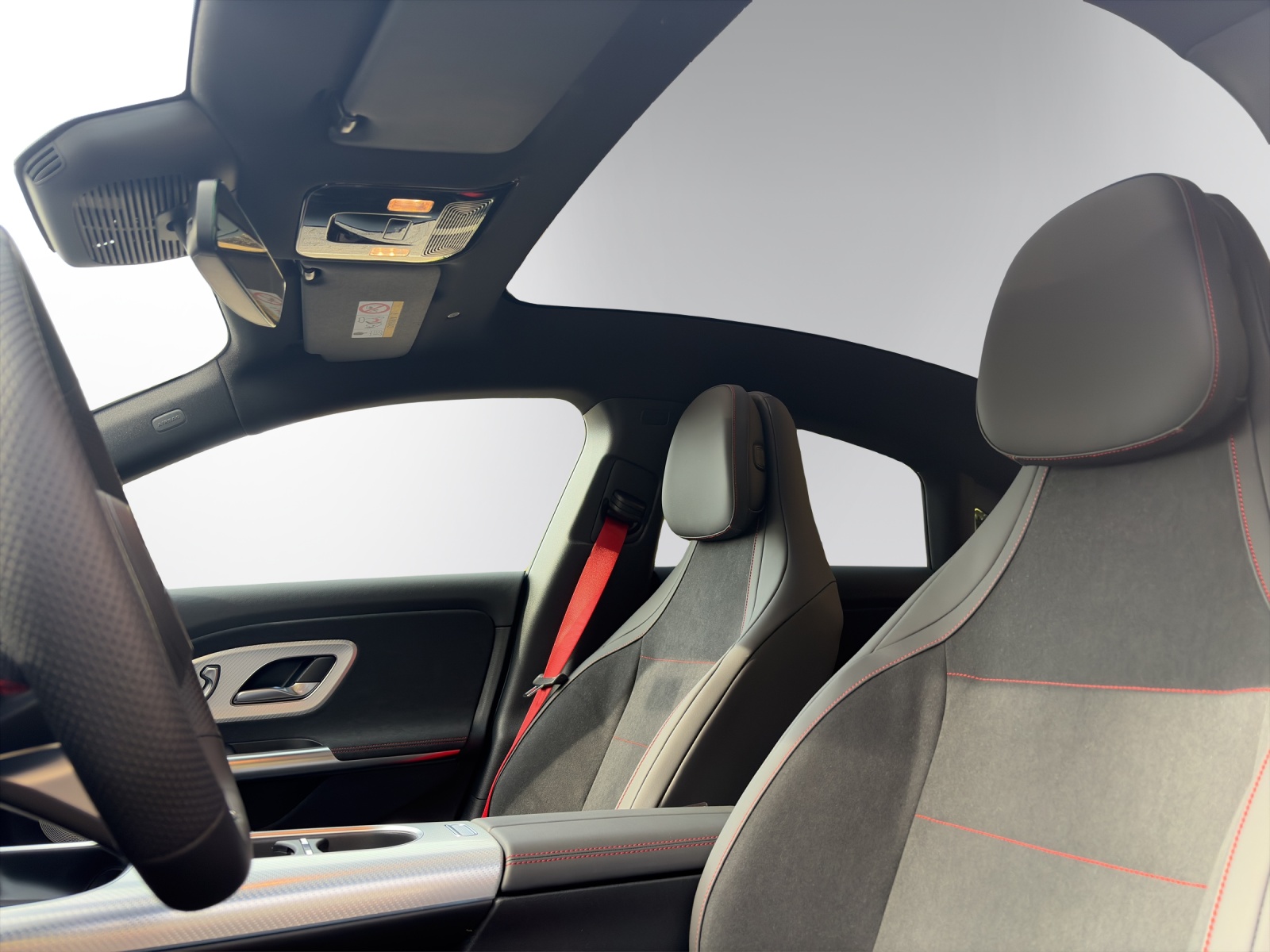 Image MERCEDES-BENZ CLA-350 CLA 350 4 Matic 85 kWh EQ