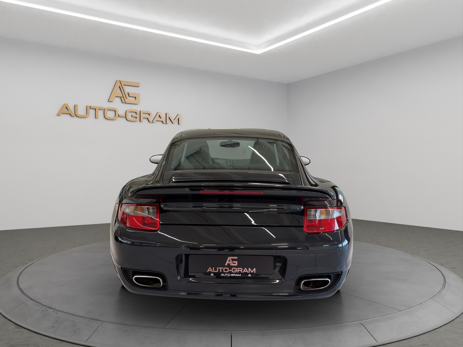 PORSCHE 911 Turbo-image-3